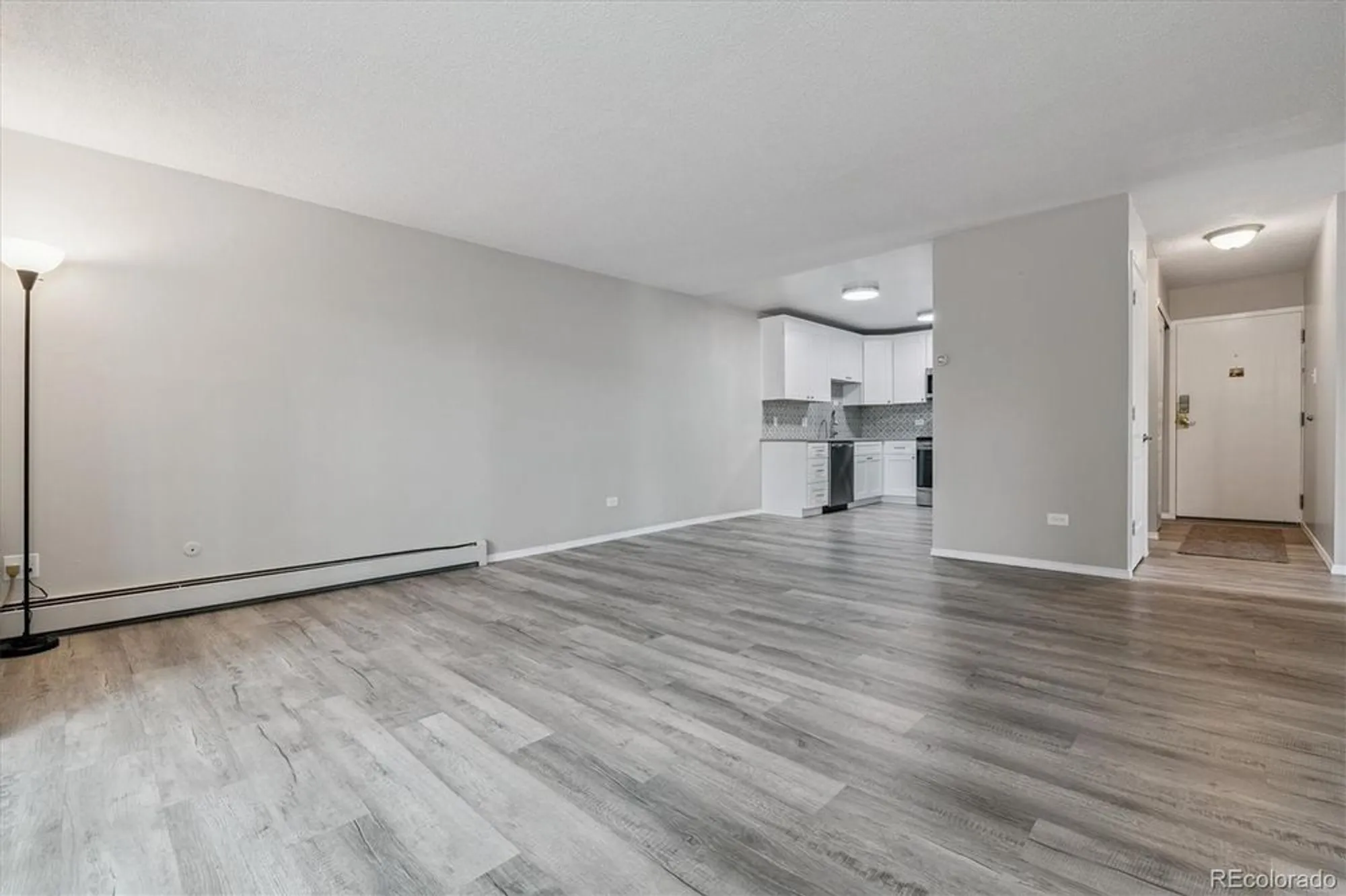 Property Slideshow image 10 of 21 | 695 s alton way 1c, Denver, CO, 80247