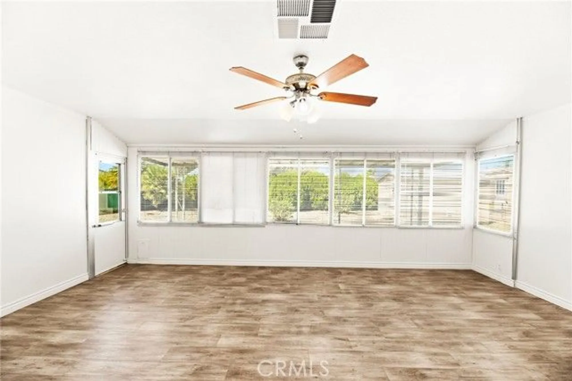 Property Slideshow image 18 of 54 | 26470 new bedford rd, Menifee, CA, 92586