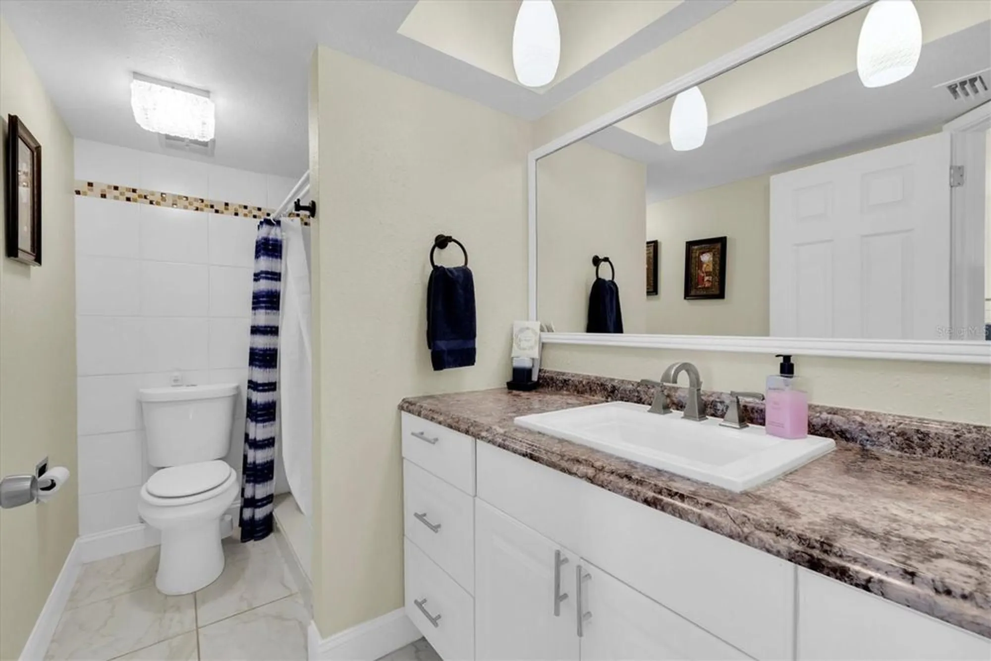 Property Slideshow image 20 of 33 | 19029 us highway 19 n apt 8-25, Clearwater, FL, 33764