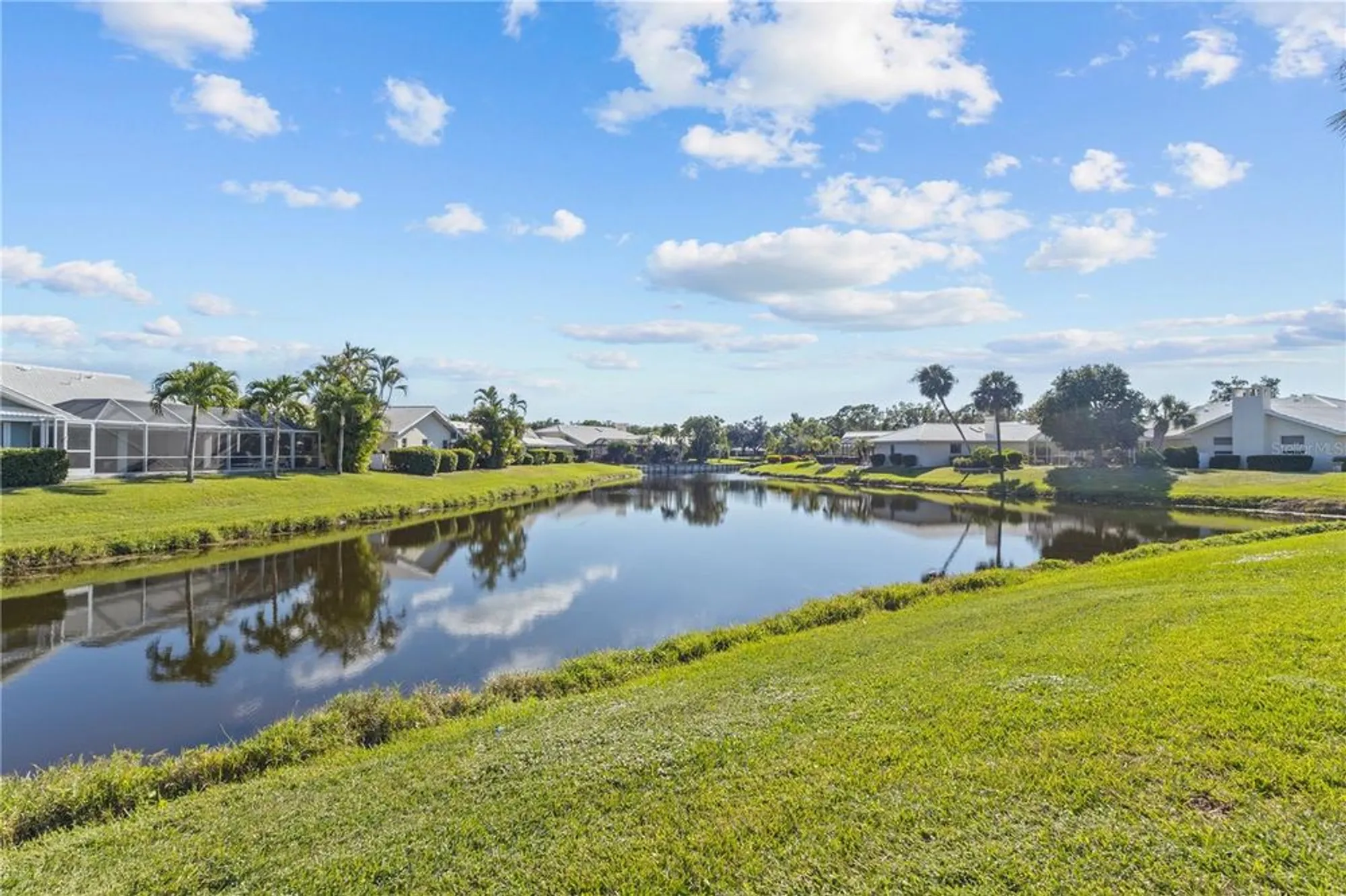 Property Slideshow image 22 of 64 | 557 warwick ct, Venice, FL, 34293