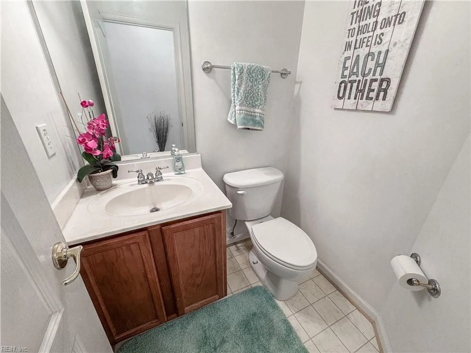 Property Slideshow image 15 of 38 | 2937 einstein dr, Virginia Beach, VA, 23456