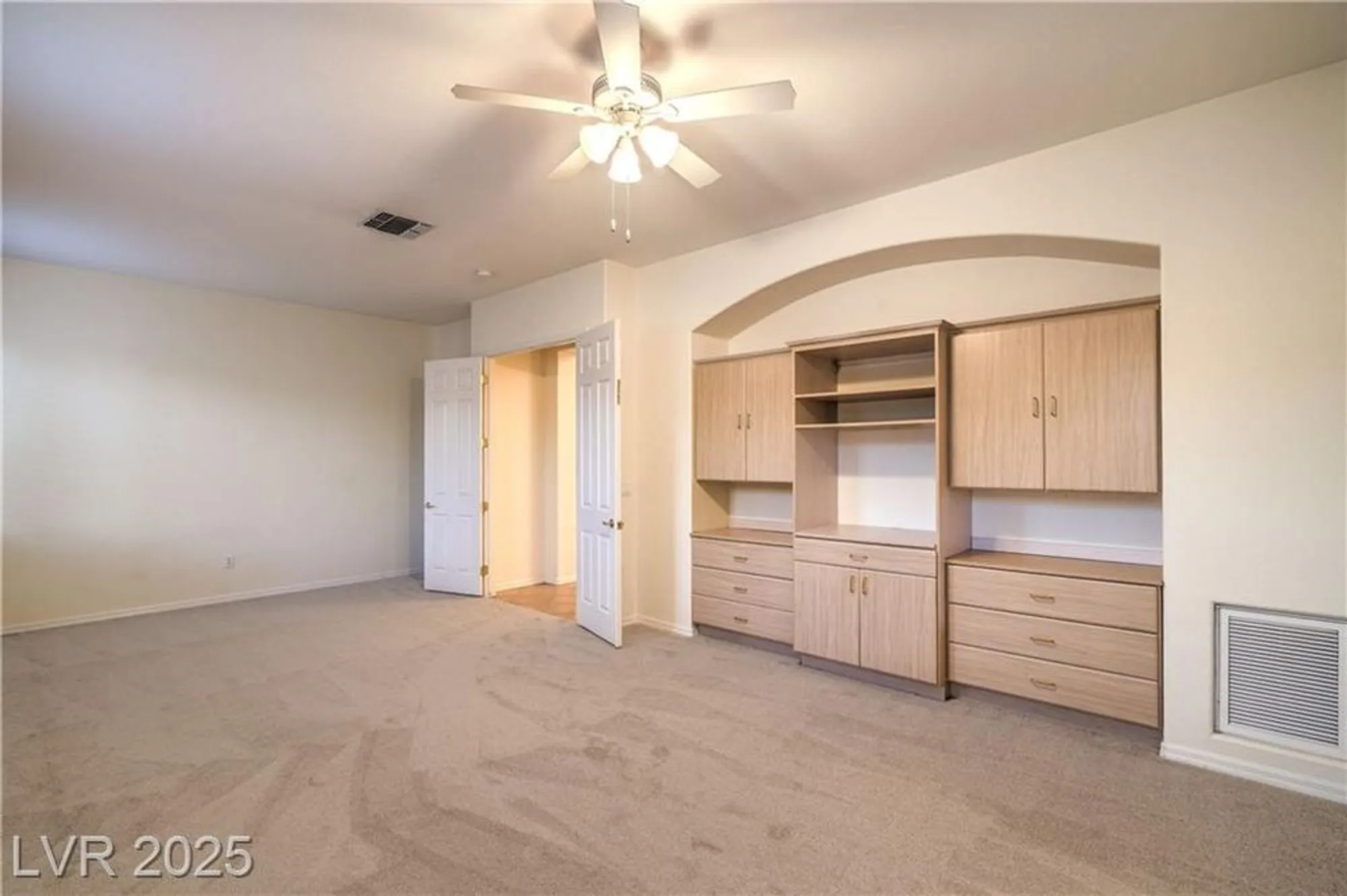 Property Slideshow image 21 of 65 | 2170 peyten park st, Henderson, NV, 89052