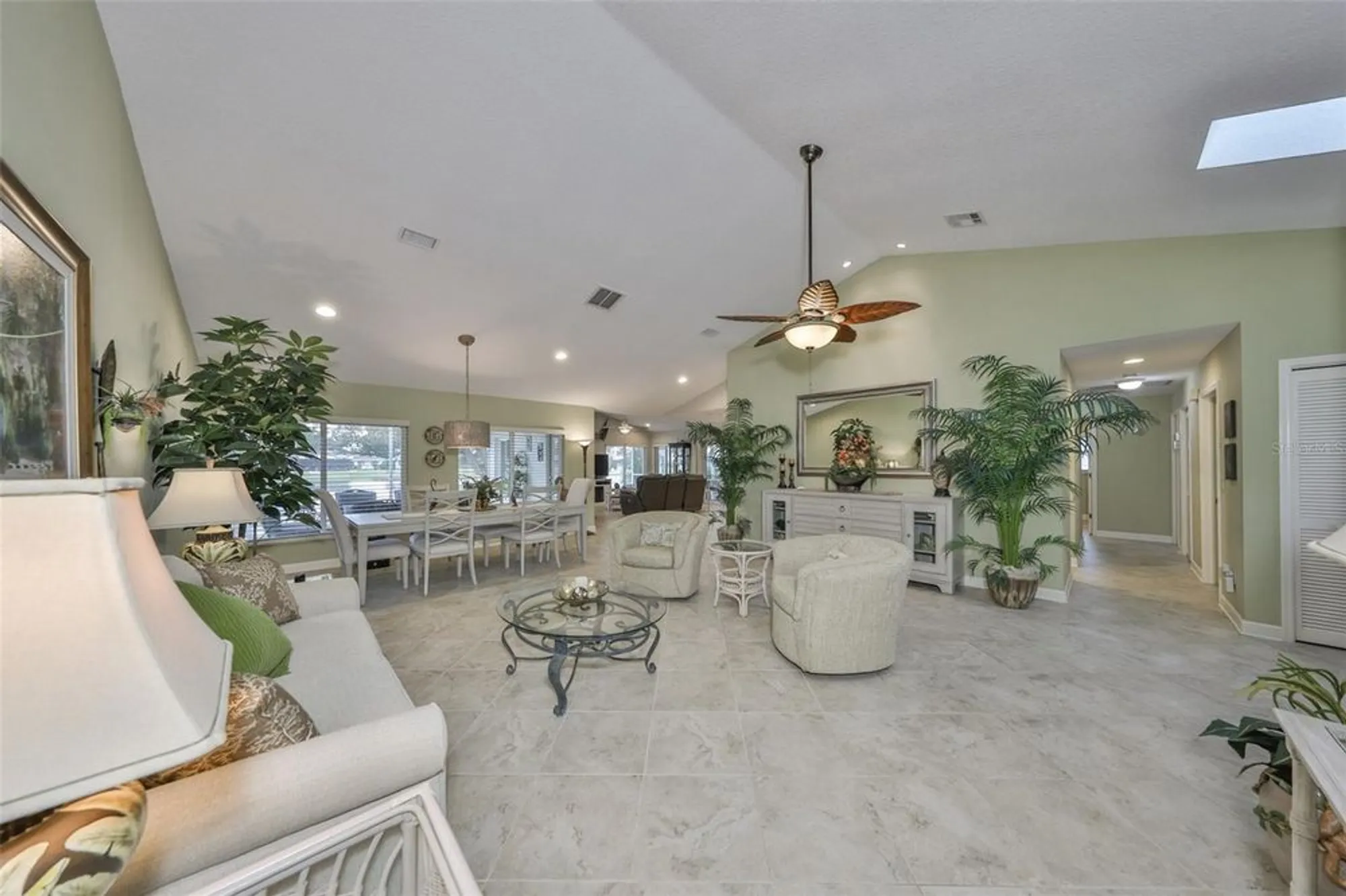 Property Slideshow image 9 of 59 | 1928 east view dr, Sun City Center, FL, 33573