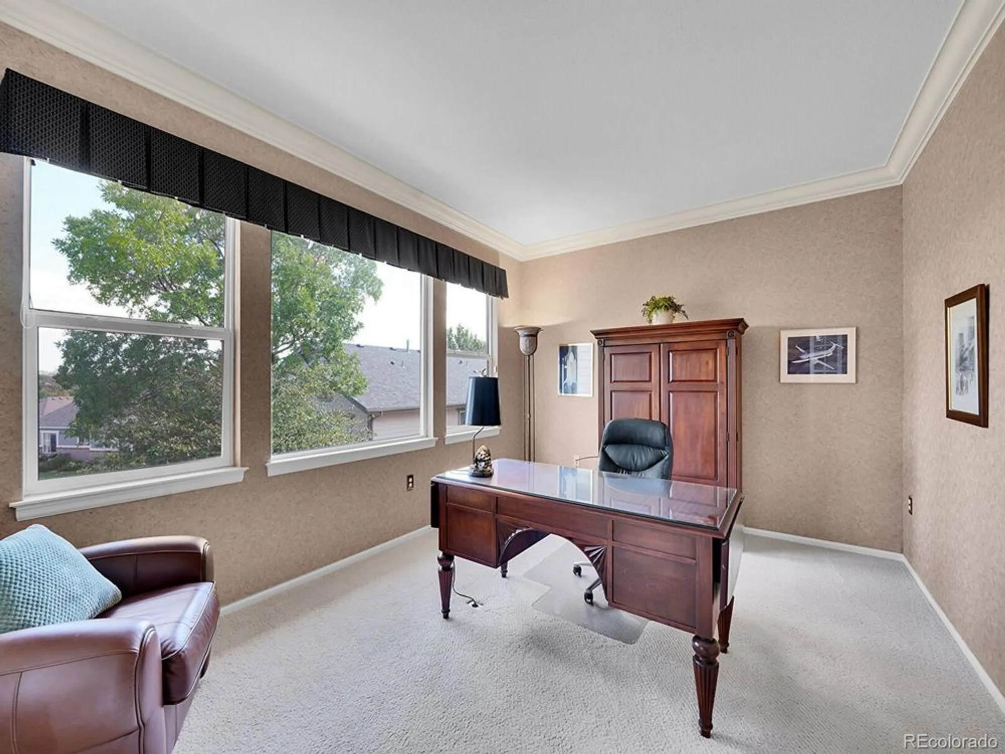 Property Slideshow image 25 of 49 | 23428 e long pl, Aurora, CO, 80016