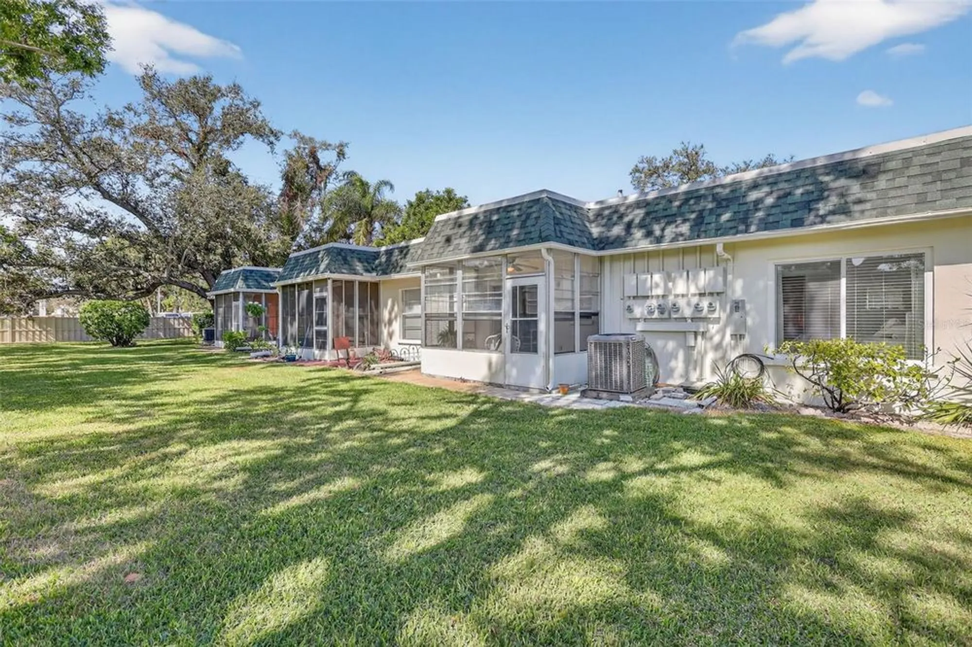 Property Slideshow image 35 of 48 | 4207 34th avenue dr w # 4207, Bradenton, FL, 34205