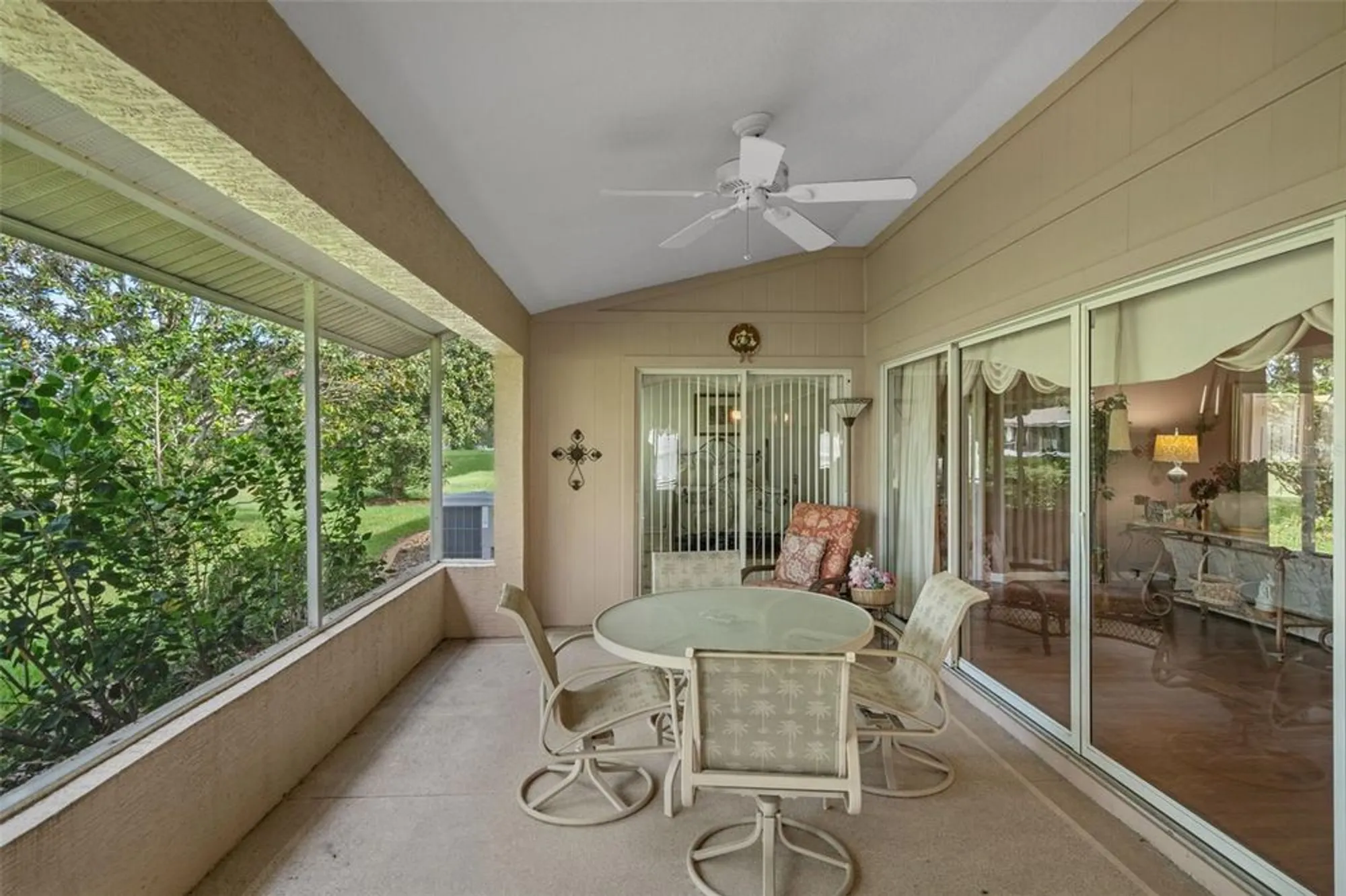 Property Slideshow image 32 of 55 | 18129 baywood forest dr, Hudson, FL, 34667