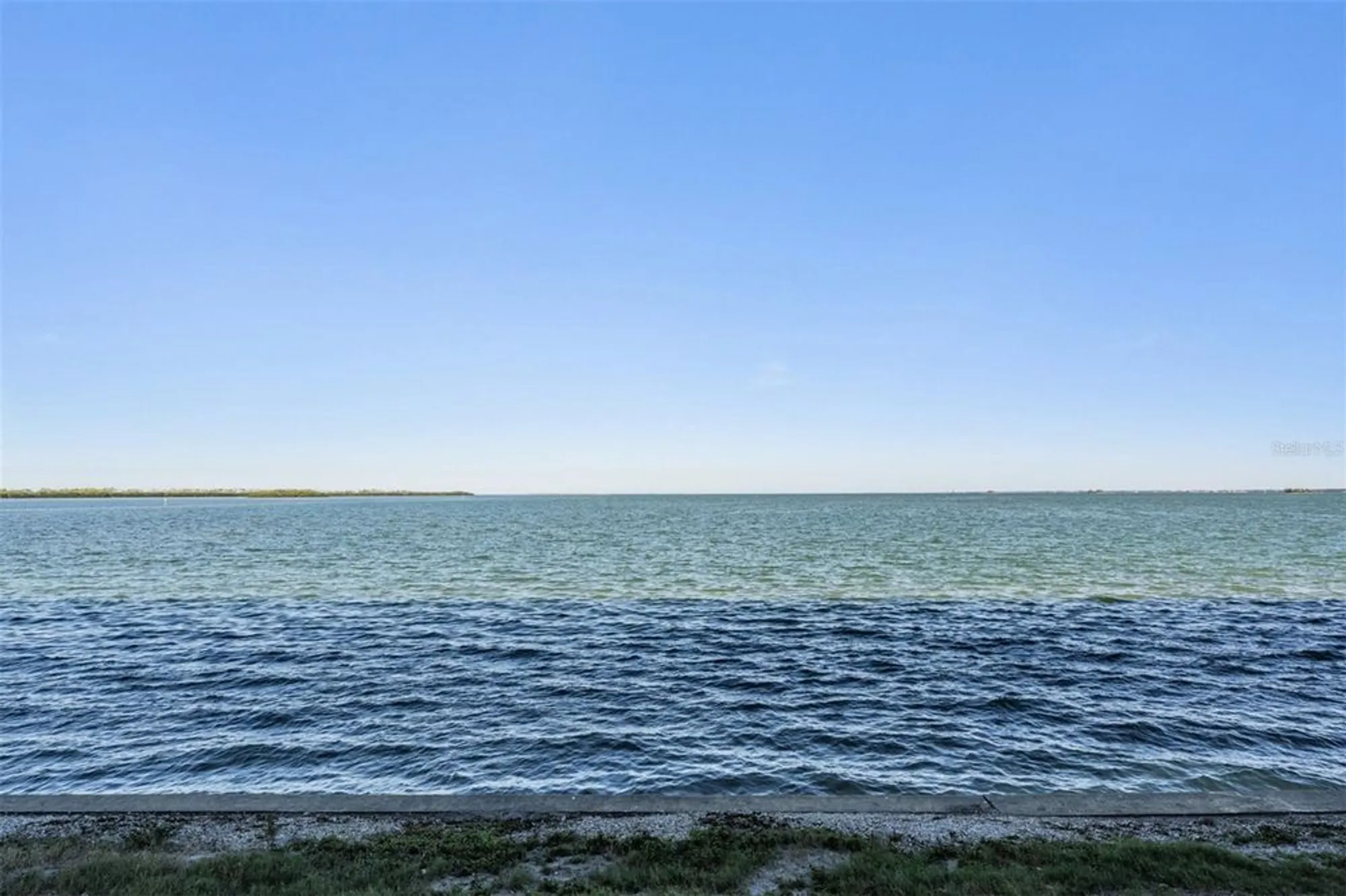 Property Slideshow image 19 of 60 | 9 haig pl 104, Dunedin, FL, 34698