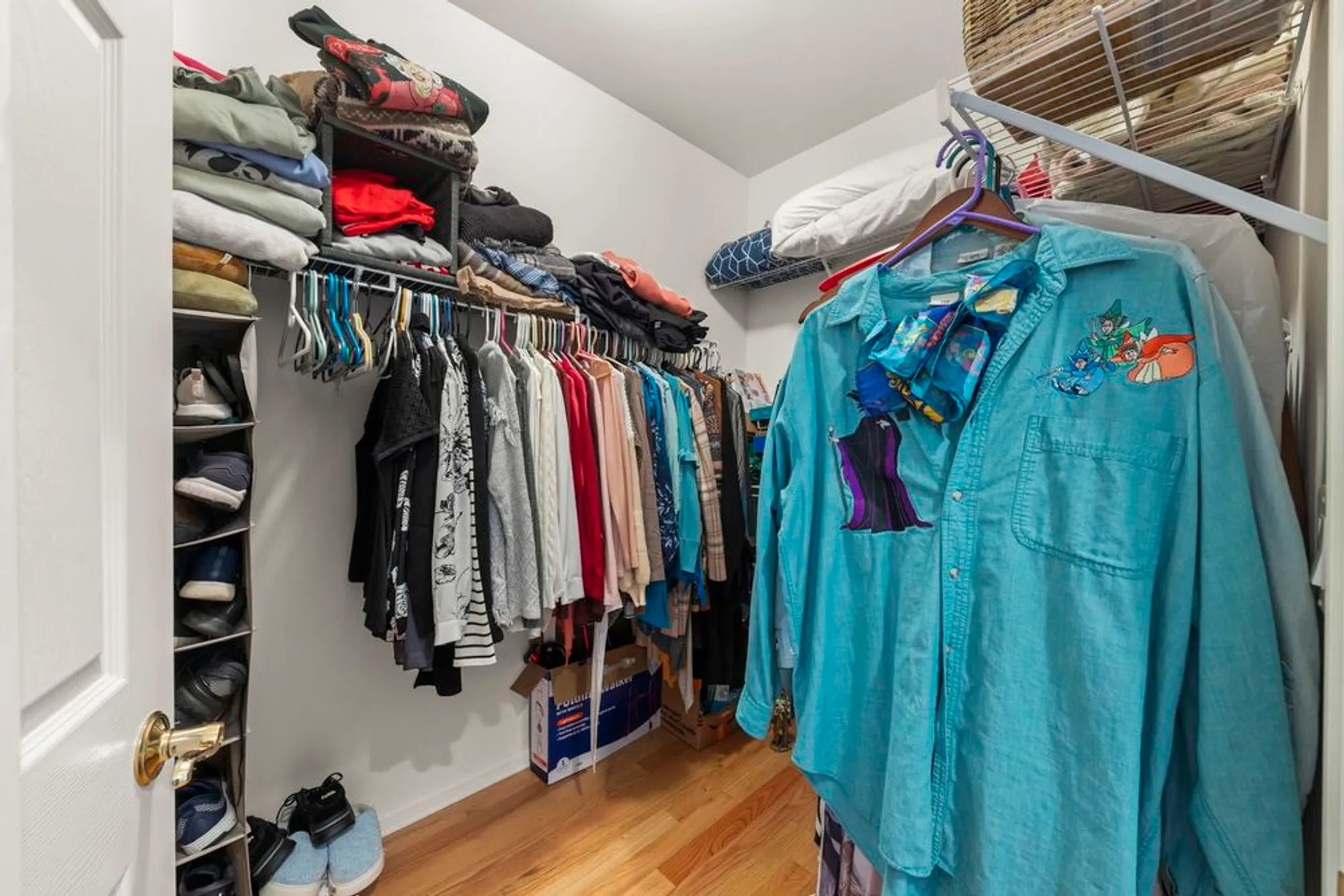 Property Slideshow image 17 of 58 | 16174 seneca lake cir, Crest Hill, IL, 60403