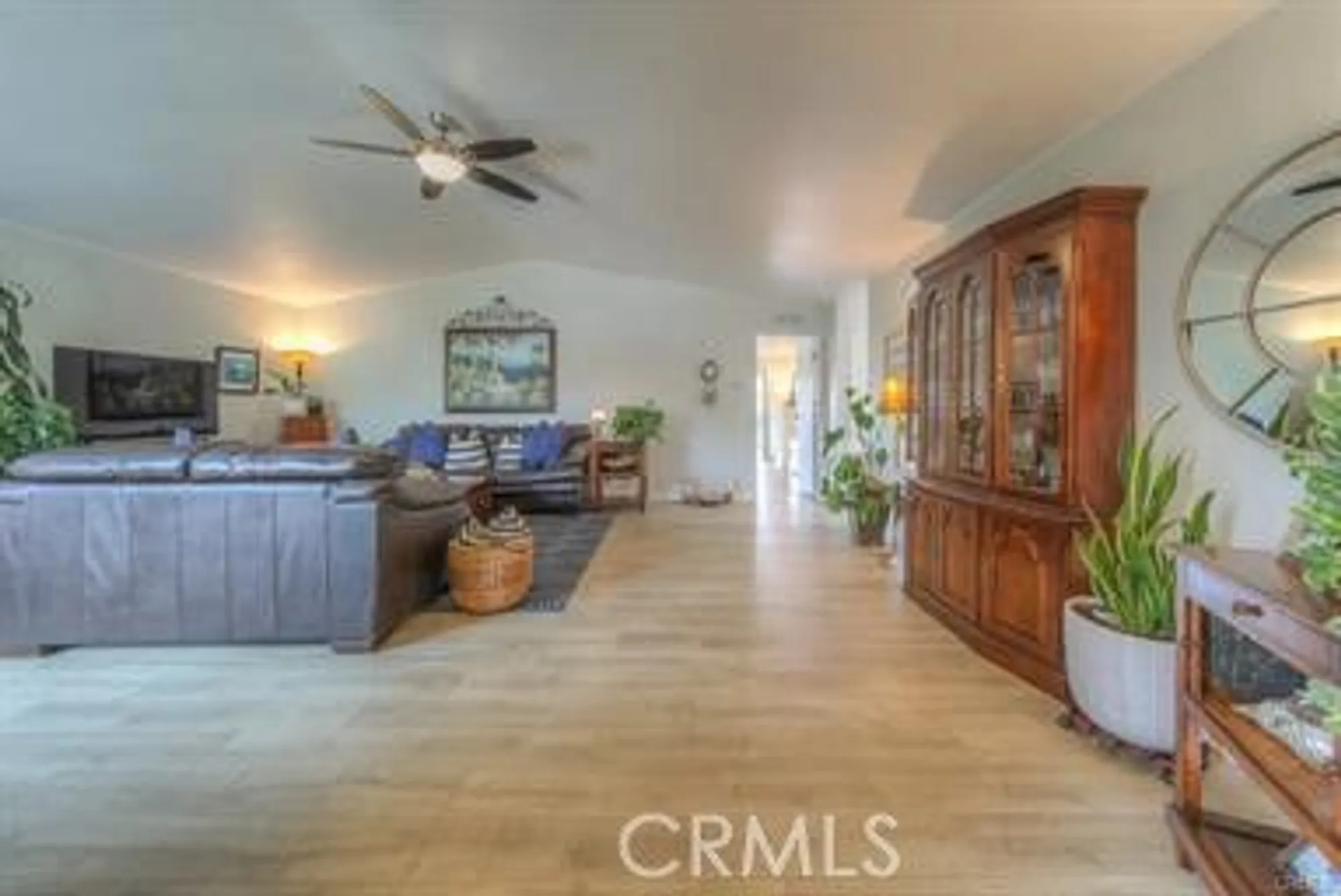 Property Slideshow image 7 of 73 | 1473 salem ct, Oceanside, CA, 92057