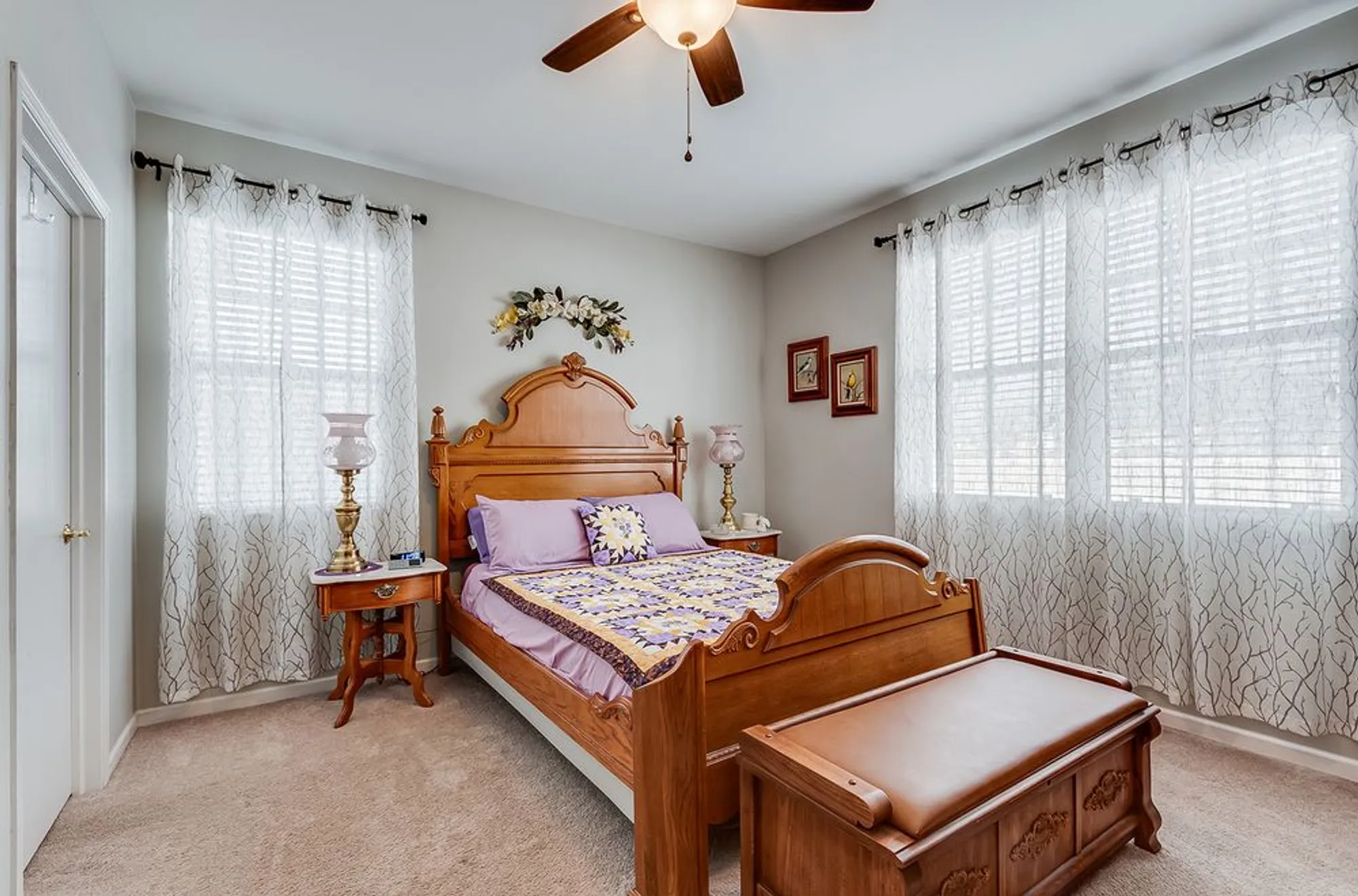 Property Slideshow image 12 of 21 | 2525 park ridge ct # 2525, Crest Hill, IL, 60403