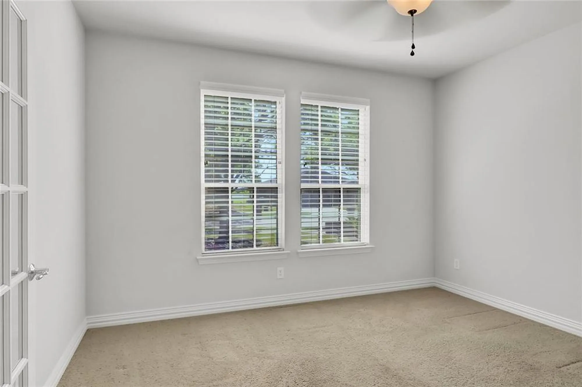 Property Slideshow image 8 of 27 | 862 carrington greens dr, Frisco, TX, 75036