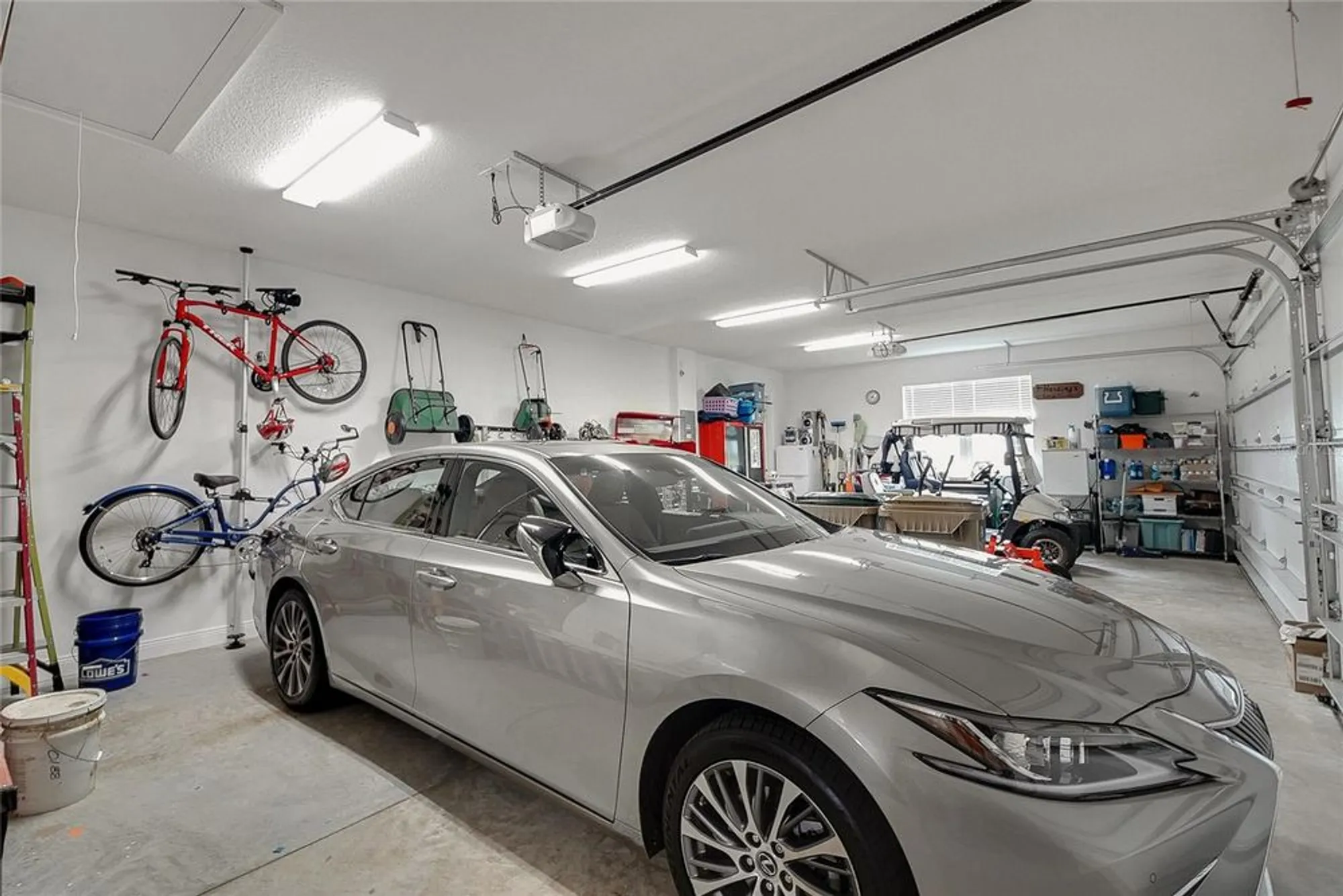 Property Slideshow image 57 of 88 | 6008 apex way, Lady Lake, FL, 32159