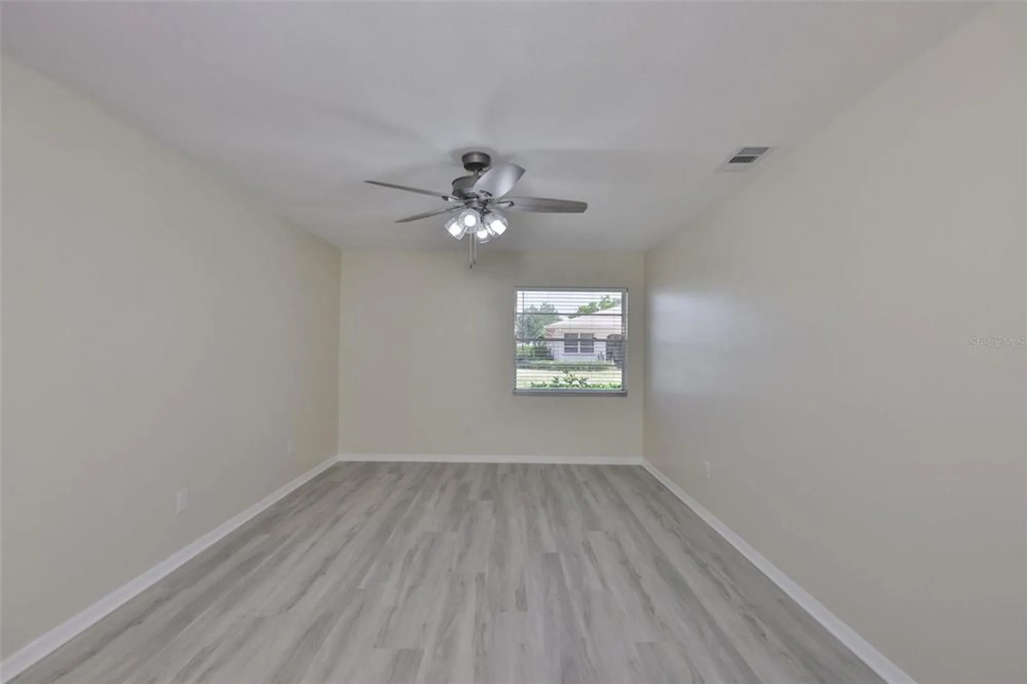 Property Slideshow image 32 of 98 | 1218 haddington cir # 74, Sun City Center, FL, 33573