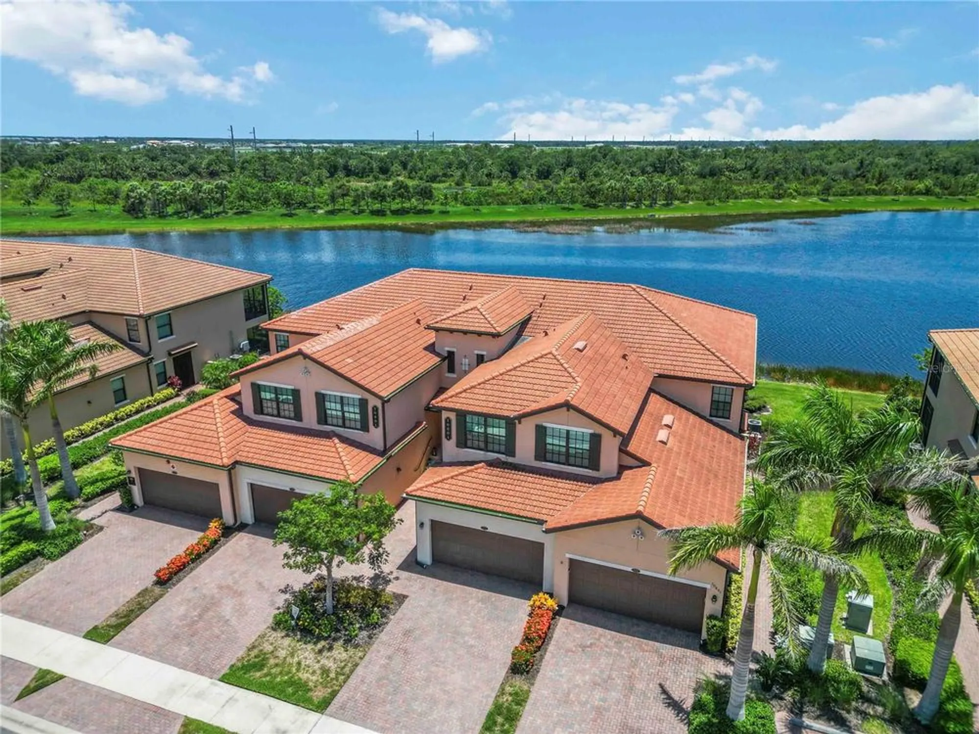 Property Slideshow image 48 of 100 | 10801 tarflower dr 102, Venice, FL, 34293