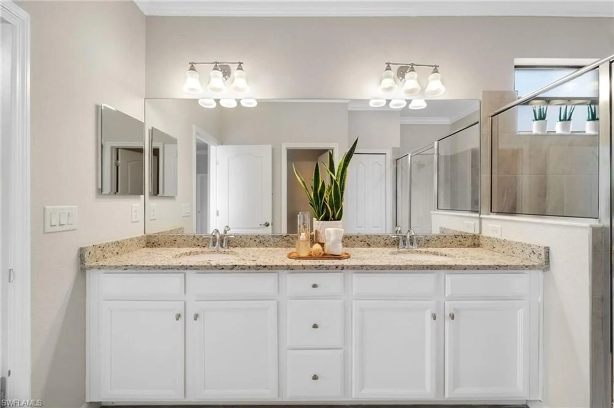 Property Slideshow image 18 of 49 | 19752 the place blvd, Estero, FL, 33928