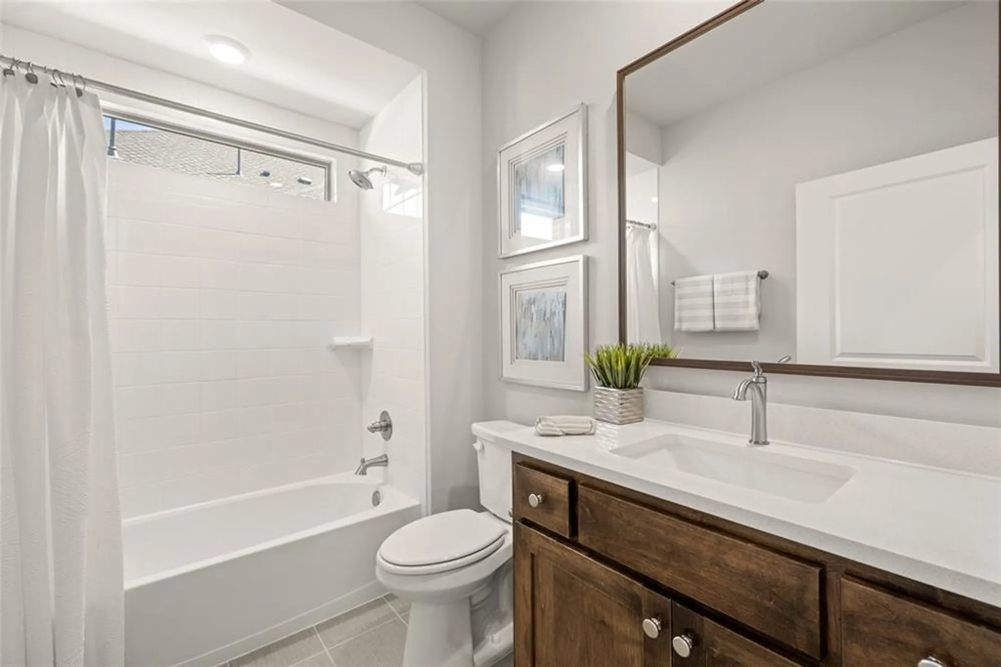 Property Slideshow image 17 of 26 | 2621 st helena ln, Grand Prairie, TX, 75054