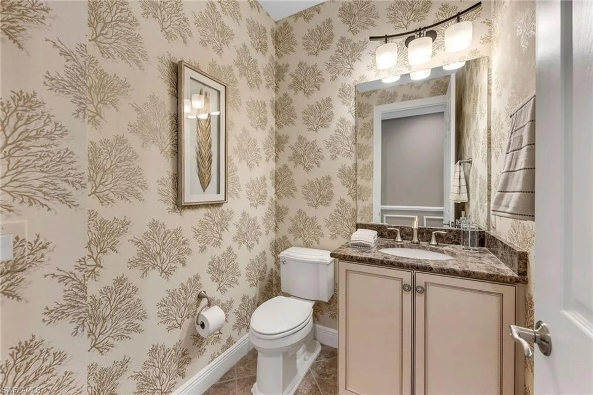 Property Slideshow image 15 of 26 | 4520 colony villas dr unit 2102, Bonita Springs, FL, 34134