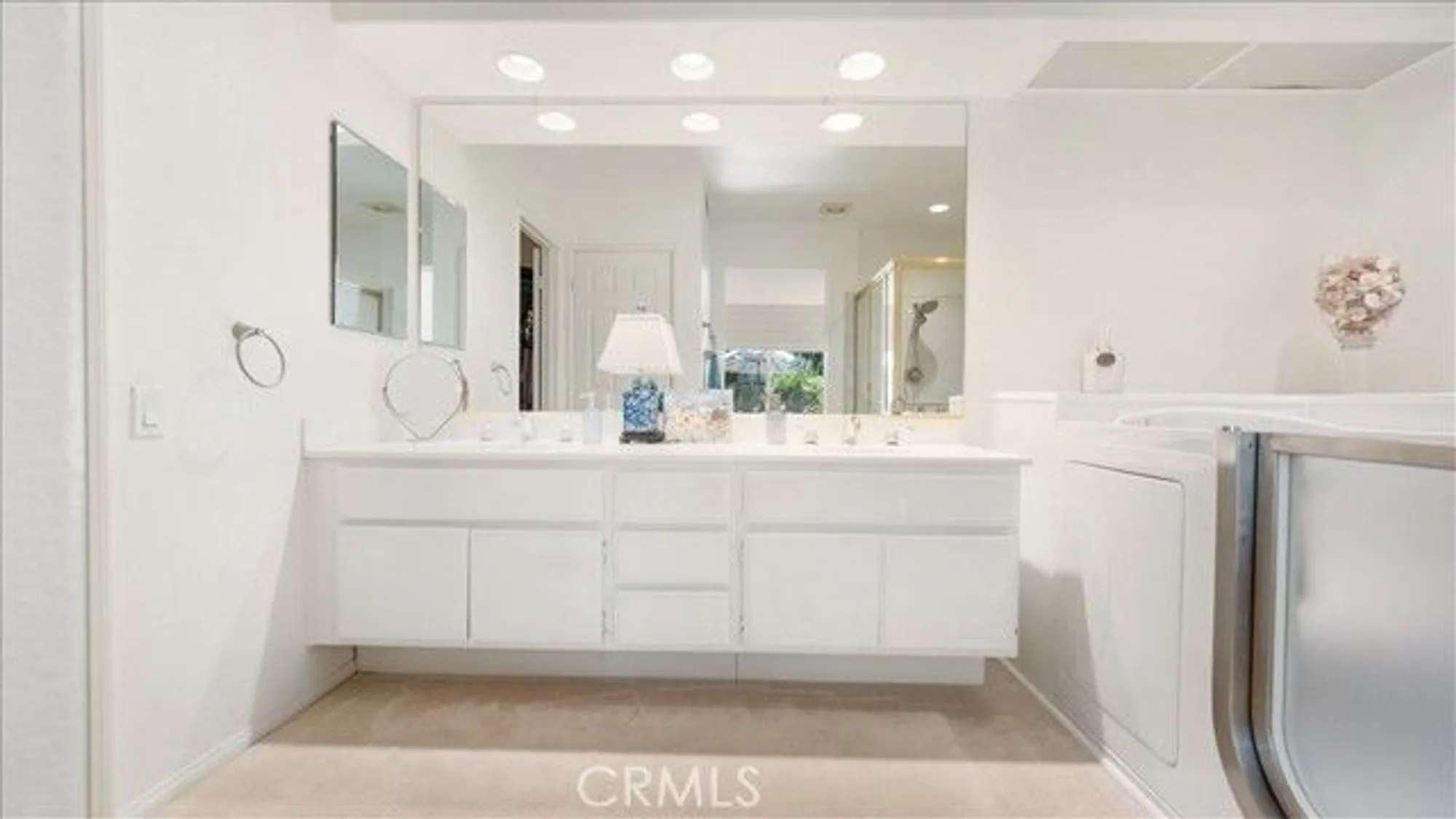 Property Slideshow image 20 of 39 | 3620 daffodil ave # 31, Corona Del Mar, CA, 92625