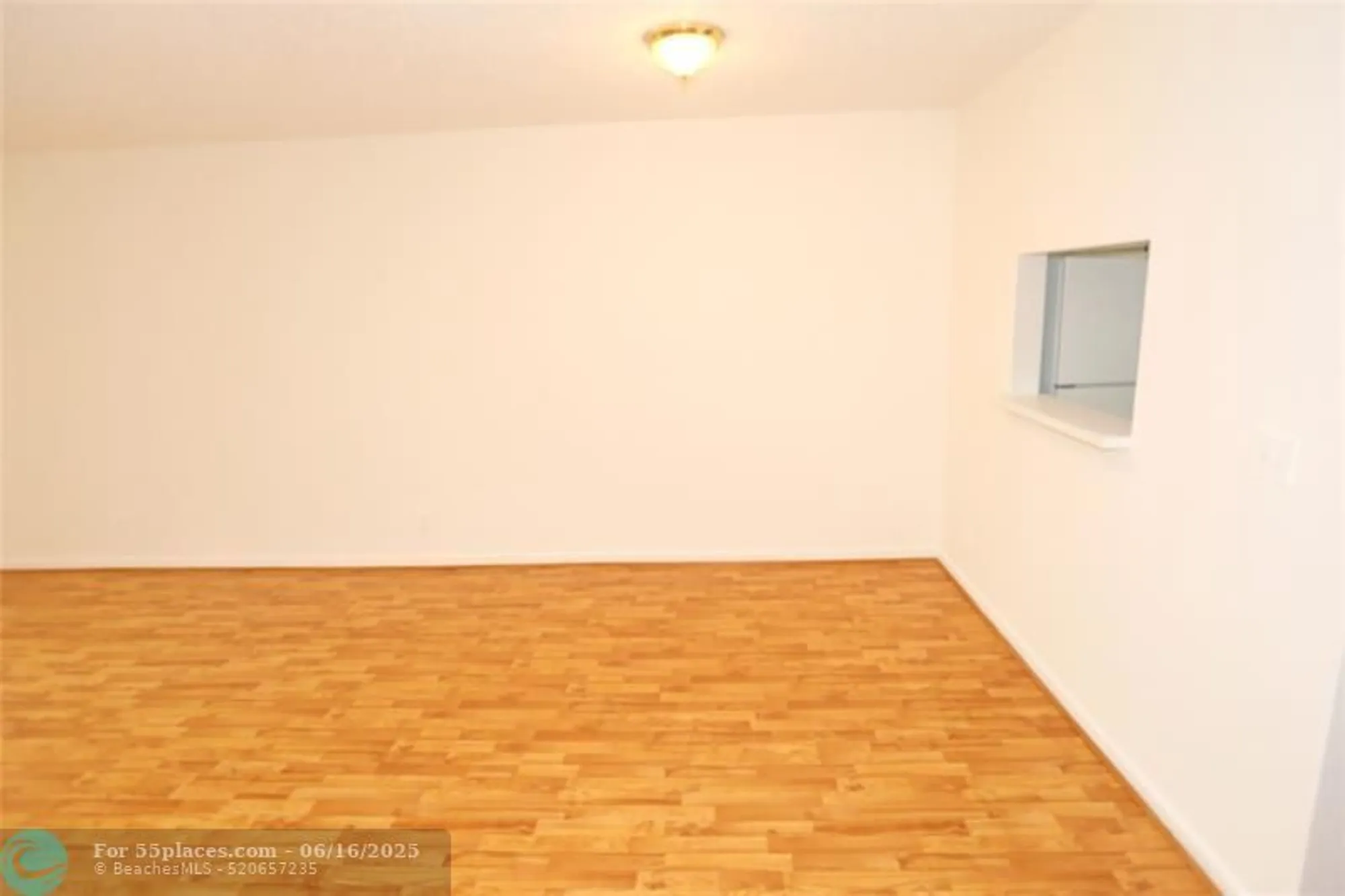 Property Slideshow image 10 of 30 | 6700 royal palm blvd apt 309, Margate, FL, 33063