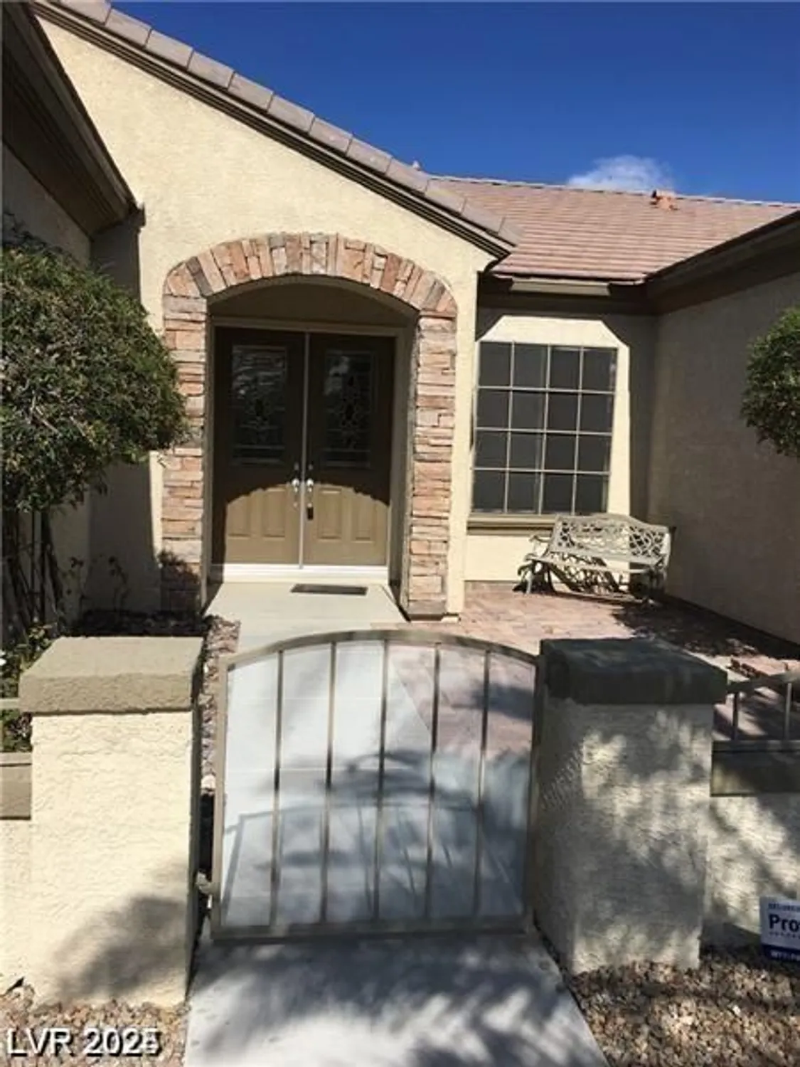 Property Slideshow image 4 of 35 | 2175 clearwater lake dr, Henderson, NV, 89044