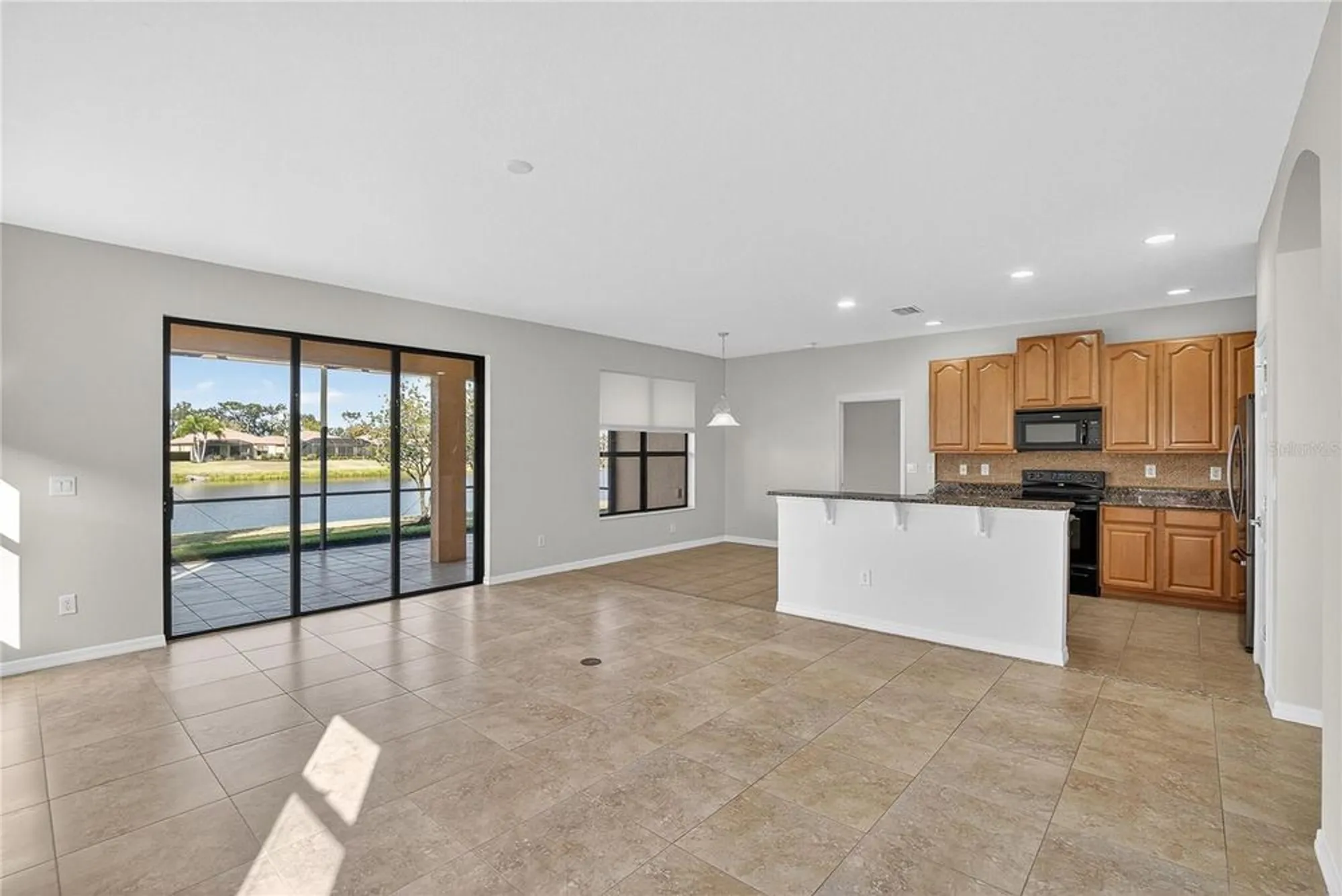 Property Slideshow image 19 of 76 | 331 cedar falls dr, Apollo Beach, FL, 33572