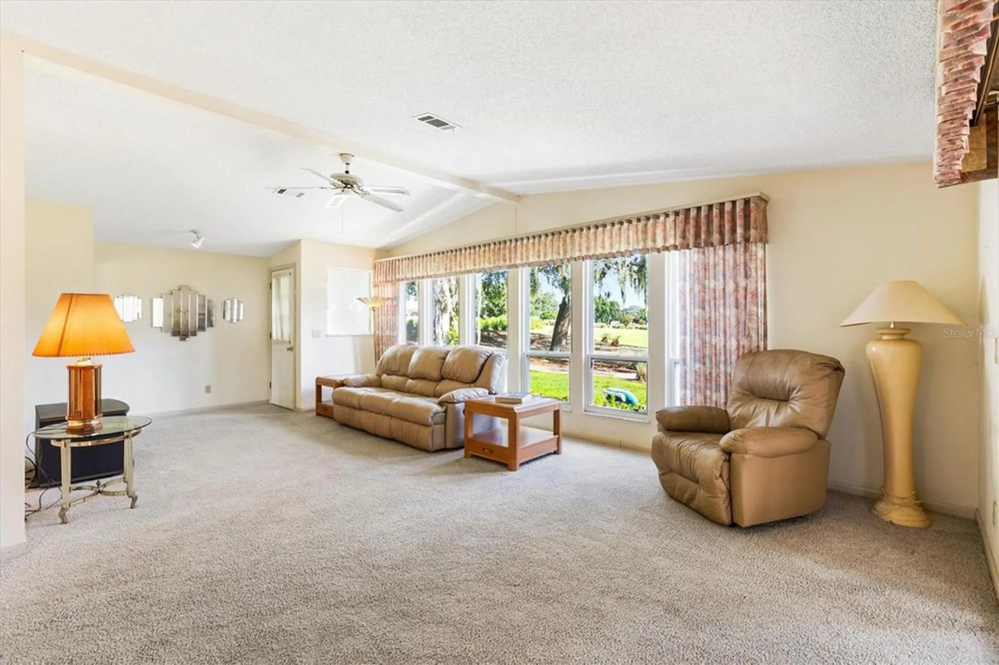 Property Slideshow image 13 of 38 | 523 bonita dr, The Villages, FL, 32159