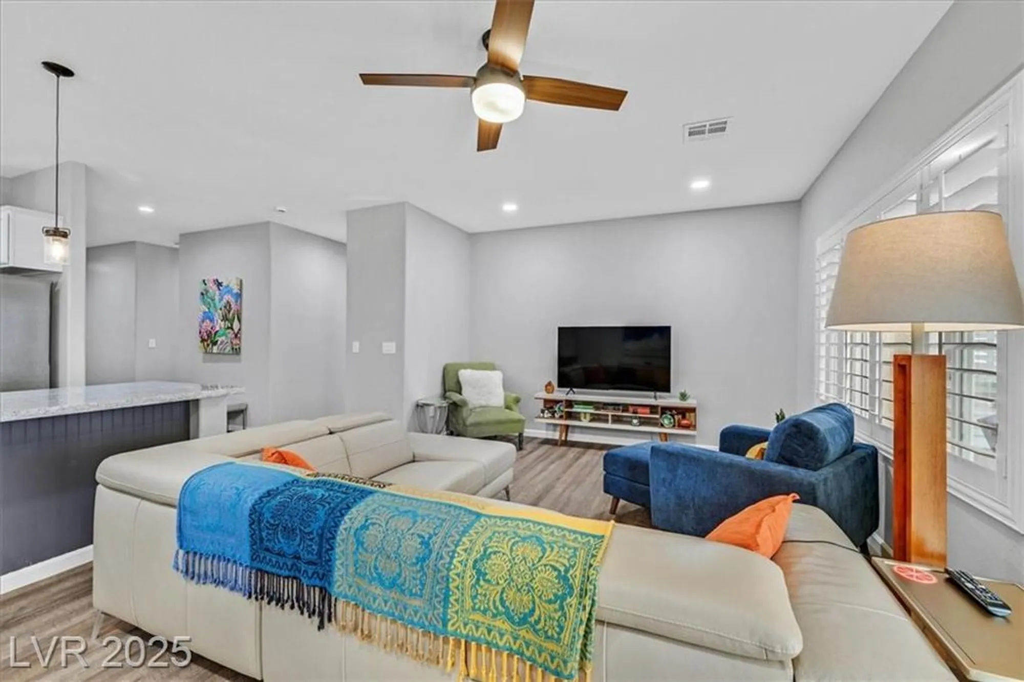 Property Slideshow image 11 of 43 | 2208 sawtooth mountain dr, Henderson, NV, 89044