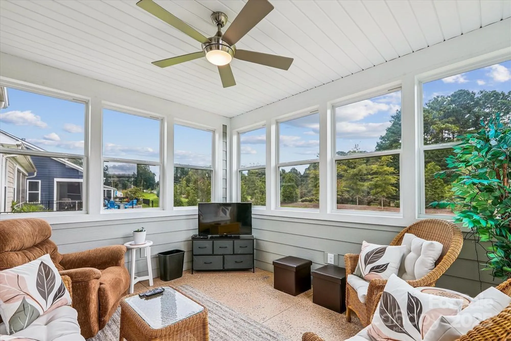 Property Slideshow image 33 of 36 | 10400 superb ln, Charlotte, NC, 28215