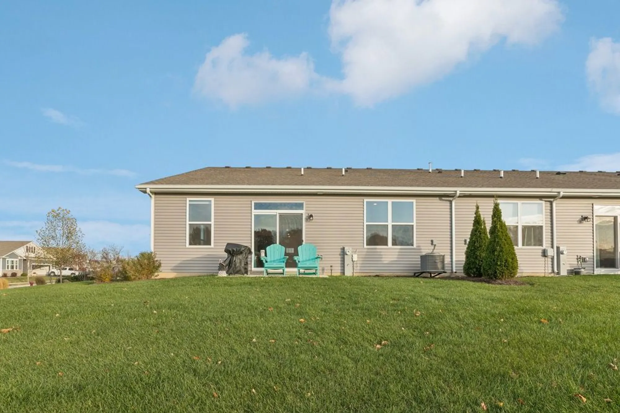 Property Slideshow image 29 of 48 | 952 darwin st, North Aurora, IL, 60542