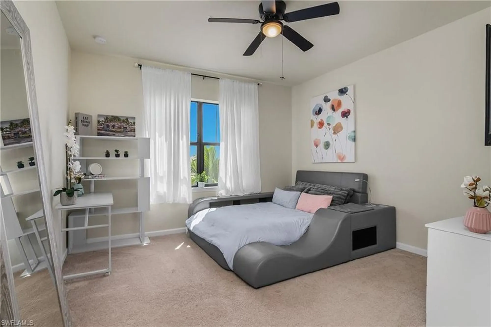 Property Slideshow image 23 of 50 | 17628 kinzie ln, Estero, FL, 33928