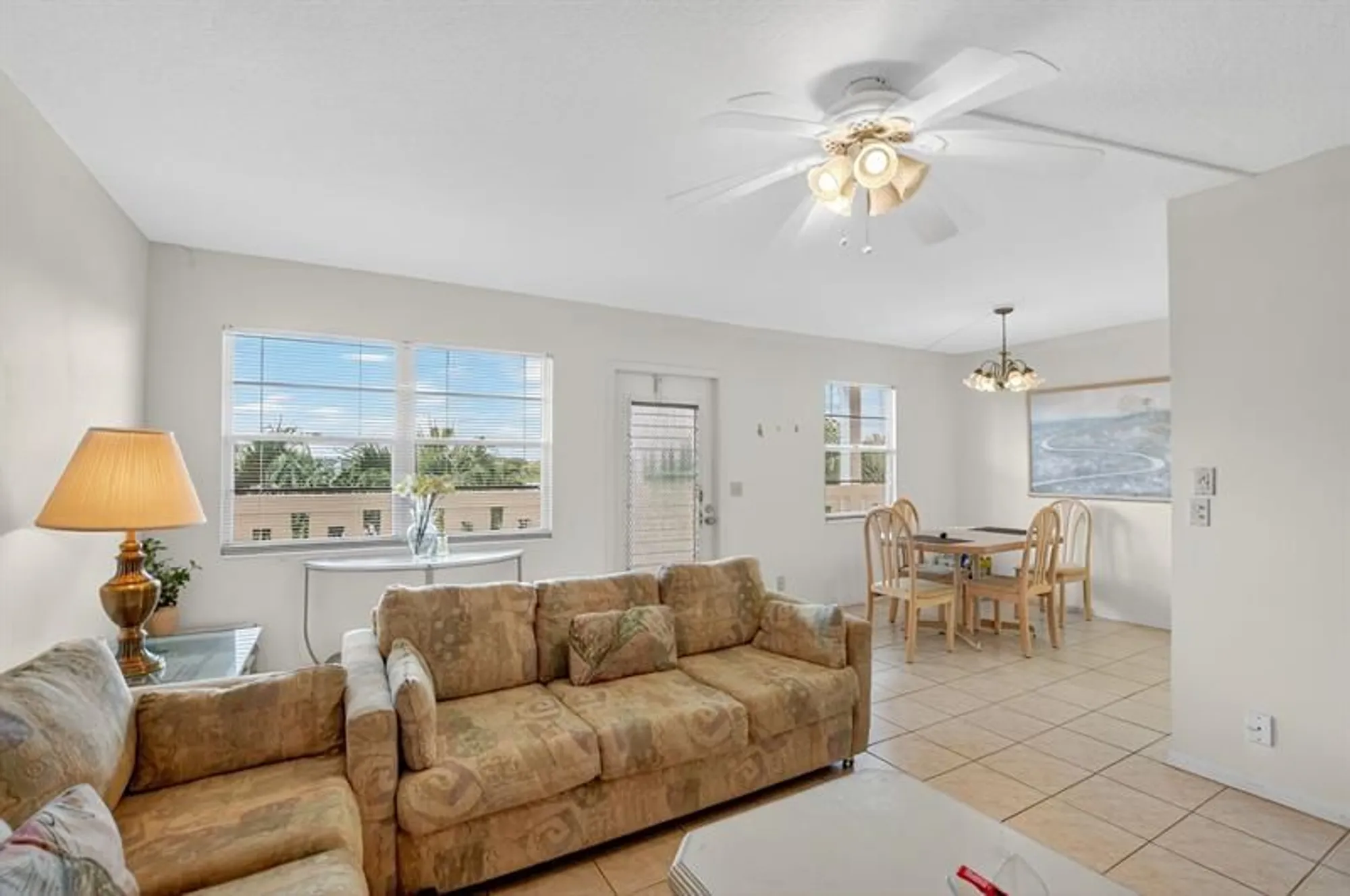 Property Slideshow image 9 of 67 | 3025 guildford b # 3025, Boca Raton, FL, 33434