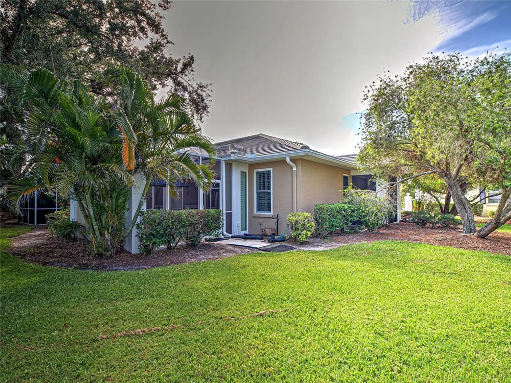 Property Slideshow image 47 of 54 | 912 barclay ct, Venice, FL, 34293