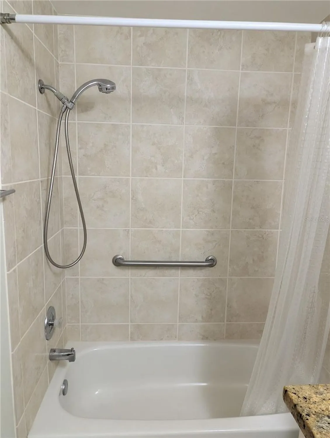 Property Slideshow image 16 of 47 | 9154 42nd ln n # 5, Pinellas Park, FL, 33782