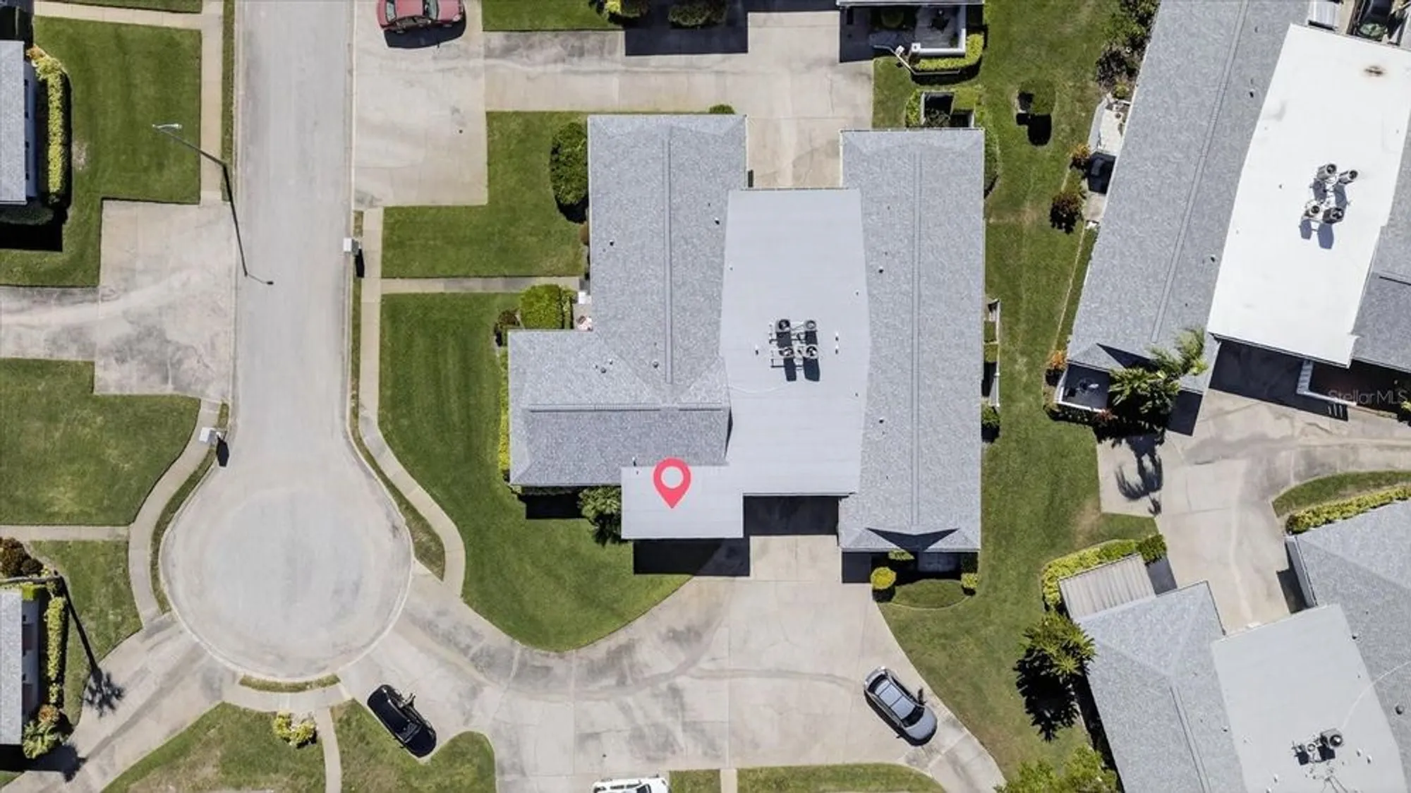 Property Slideshow image 12 of 51 | 1605 whitebridge dr b, Palm Harbor, FL, 34684