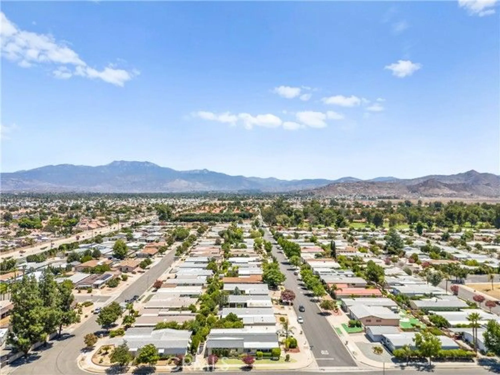 Property Slideshow image 55 of 60 | 2964 silver oak way, Hemet, CA, 92545