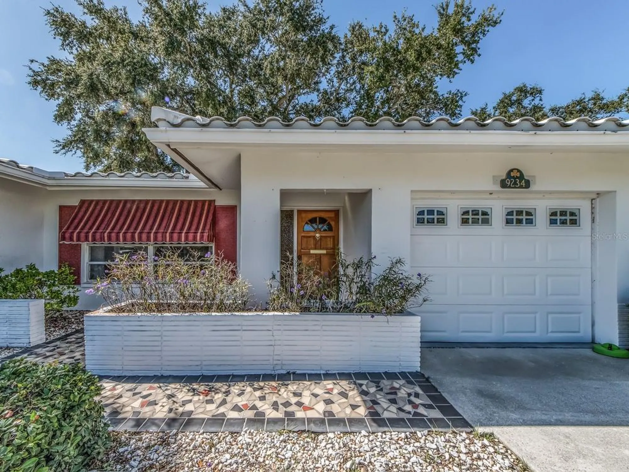 Property Slideshow image 2 of 43 | 9234 141st st, Seminole, FL, 33776