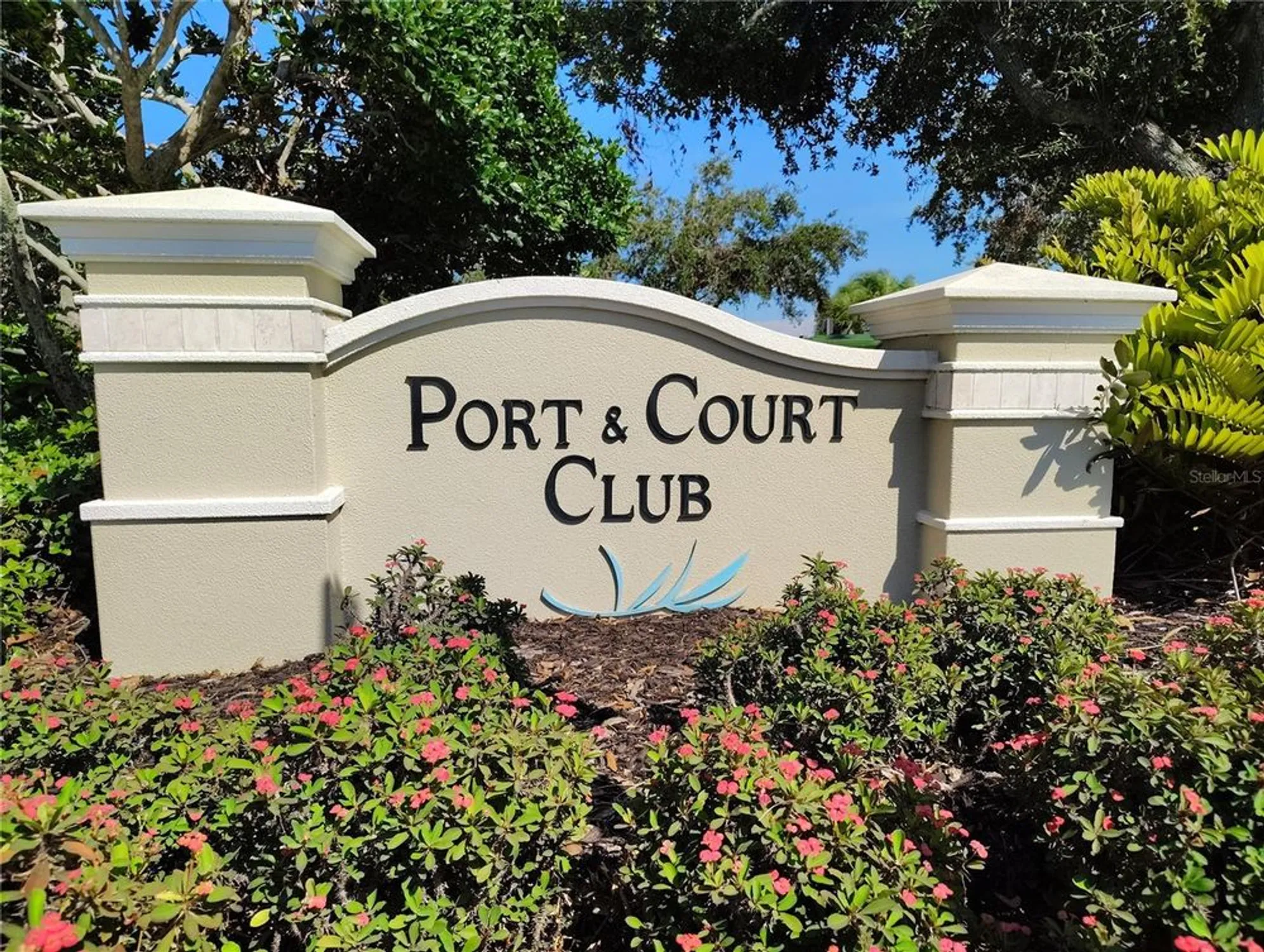 Property Slideshow image 49 of 84 | 1264 riverscape st b, Bradenton, FL, 34208