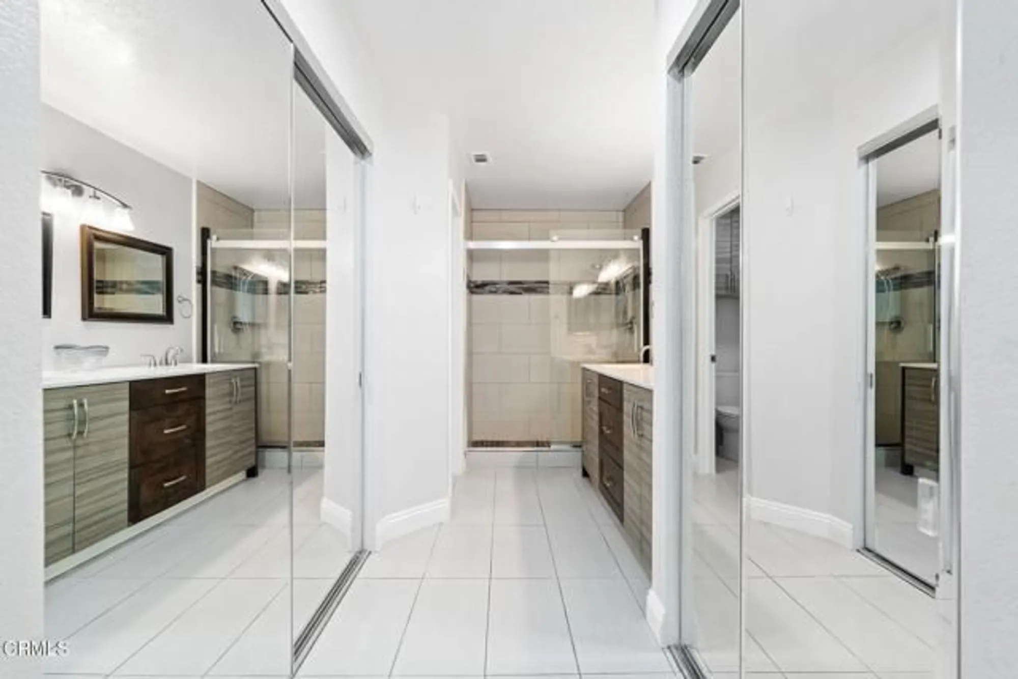 Property Slideshow image 31 of 53 | 2151 martinique ln, Oxnard, CA, 93035