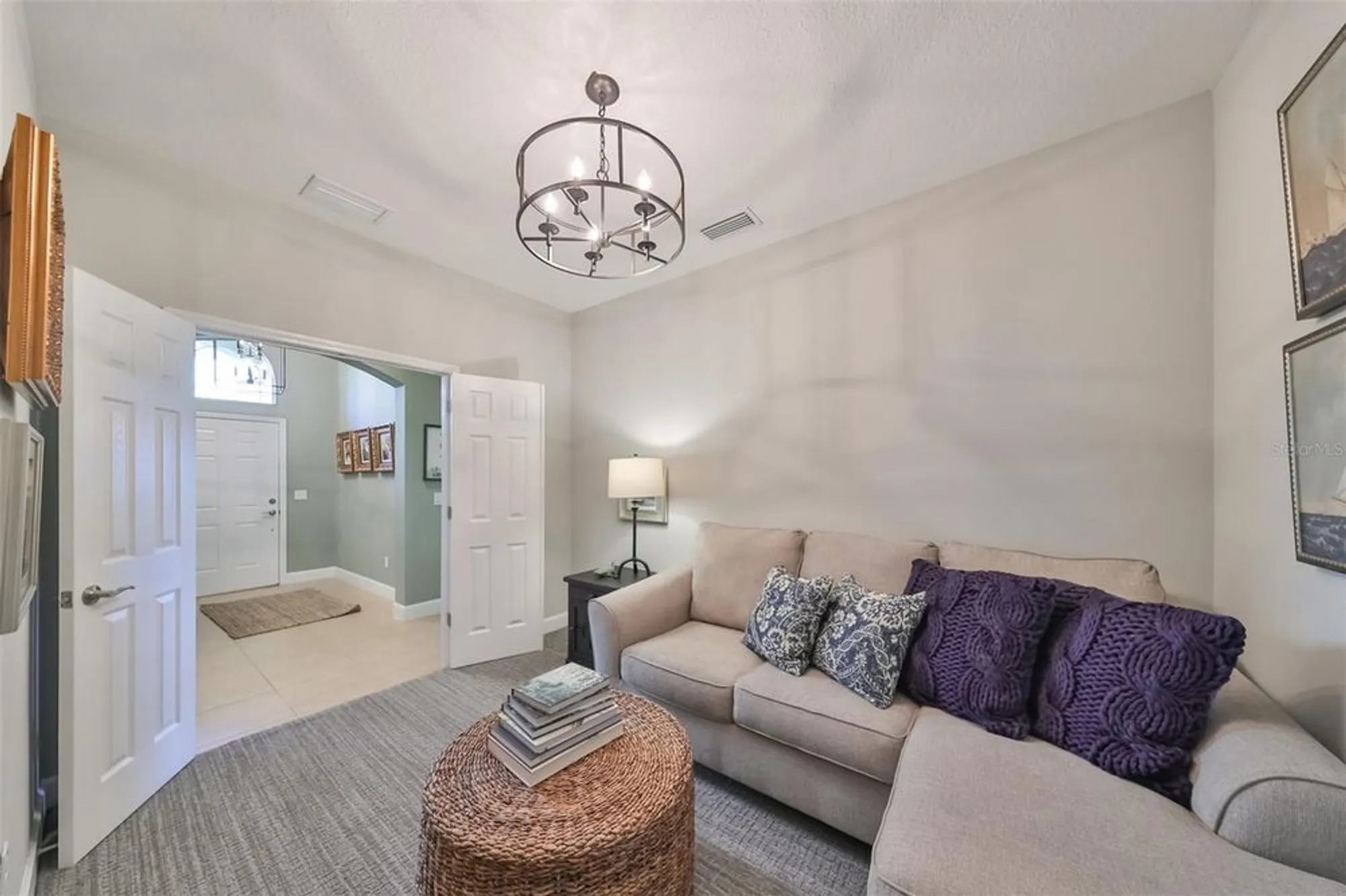 Property Slideshow image 11 of 67 | 611 chipper dr, Sun City Center, FL, 33573