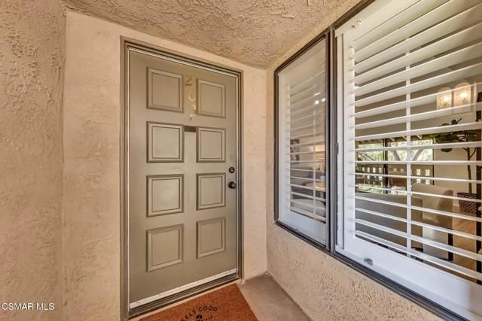Property Slideshow image 35 of 54 | 769 birchpark cir 203, Thousand Oaks, CA, 91360