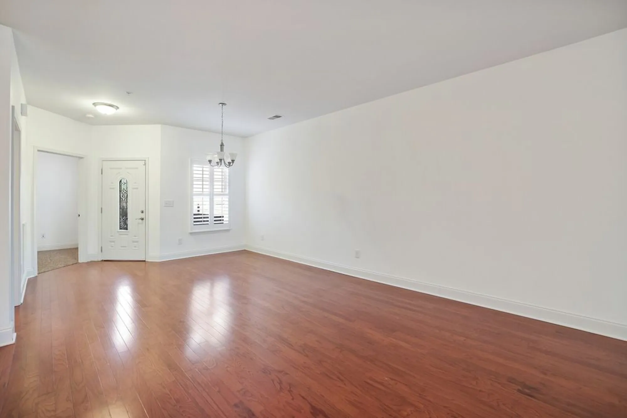 Property Slideshow image 14 of 45 | 304 thesing ct pvt, Nolensville, TN, 37135