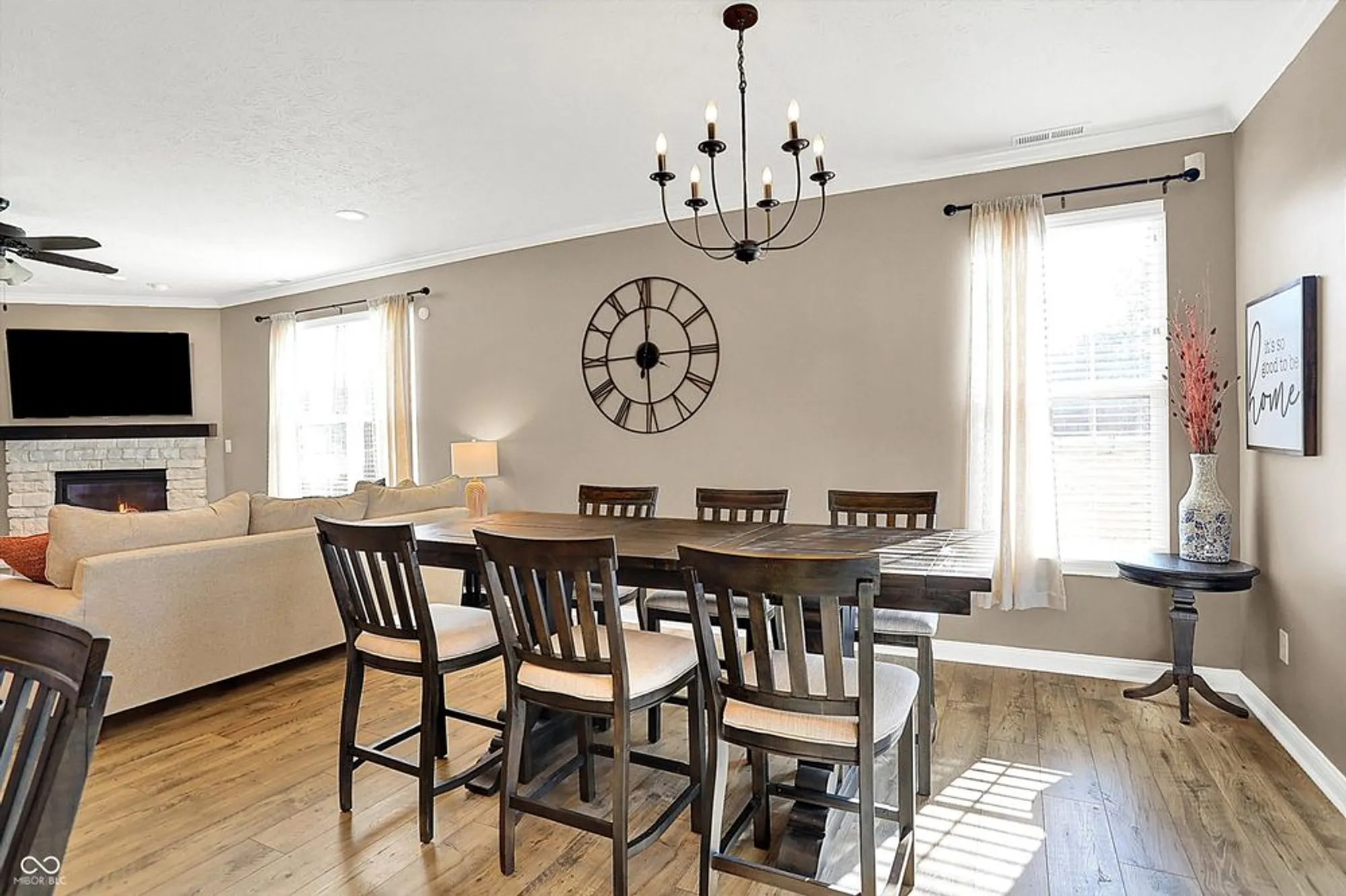 Property Slideshow image 12 of 29 | 1684 hedley way w, Avon, IN, 46123