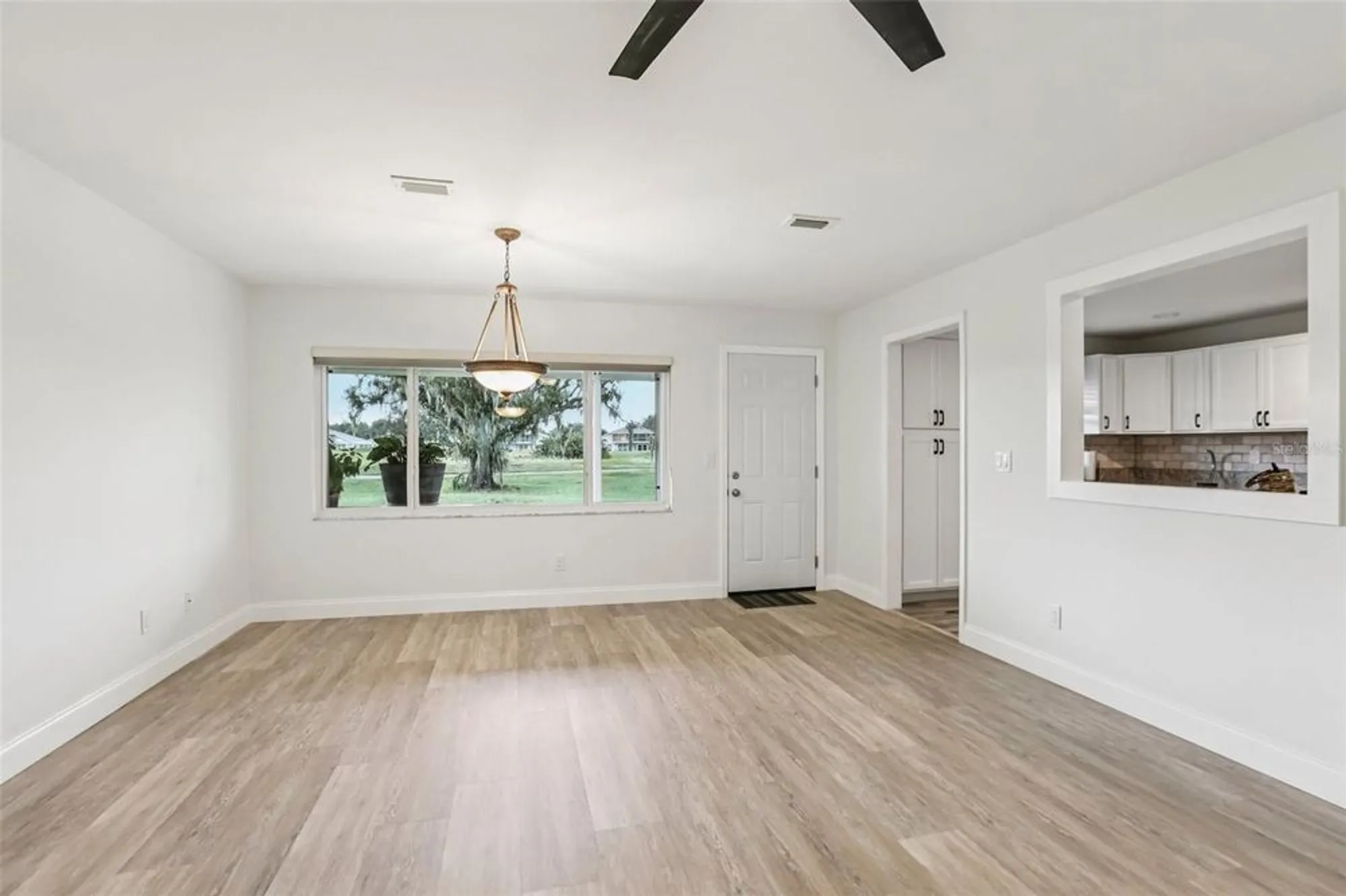 Property Slideshow image 12 of 56 | 2603 lancaster dr, Sun City Center, FL, 33573