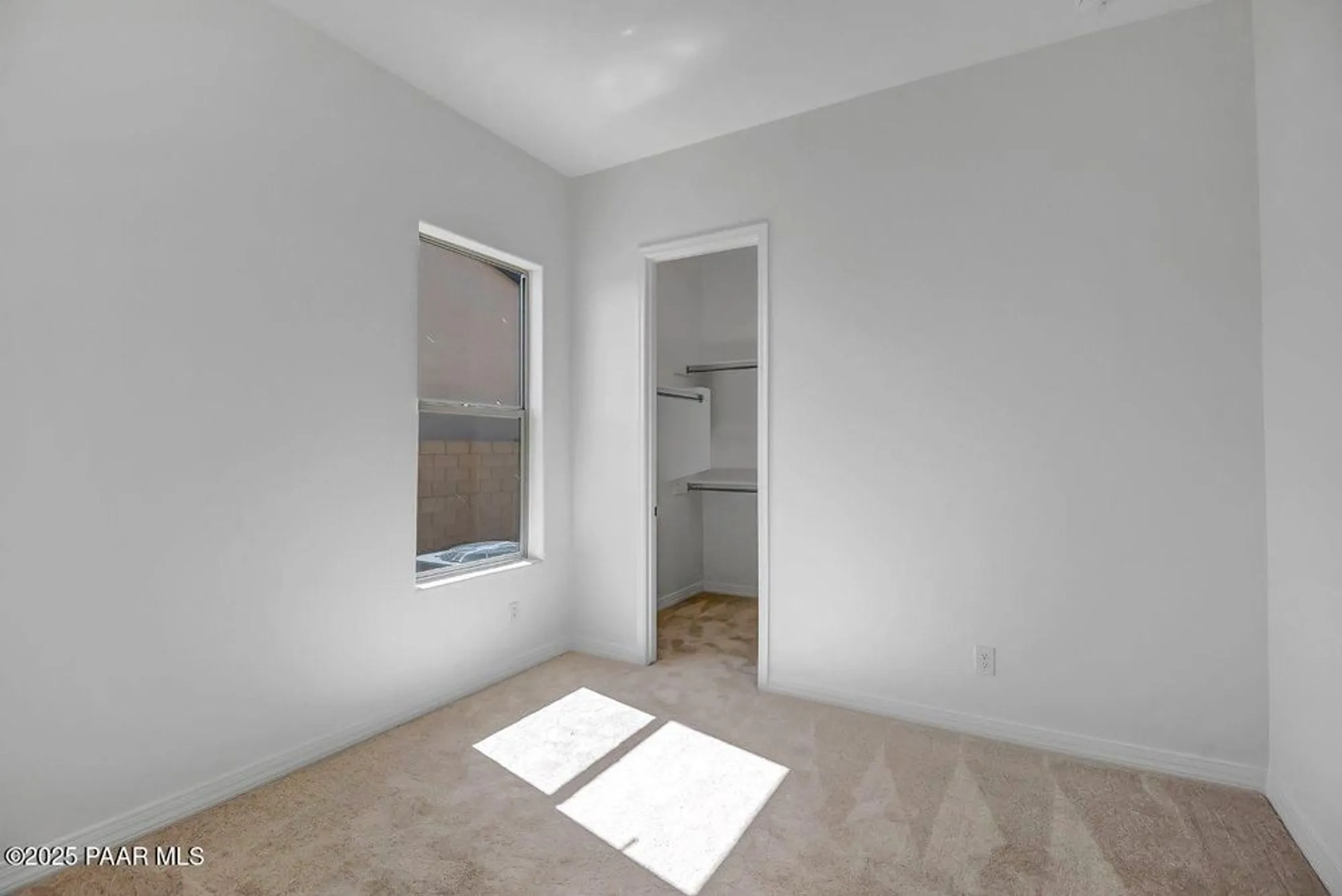 Property Slideshow image 9 of 51 | 5222 meandering trl, Prescott, AZ, 86301