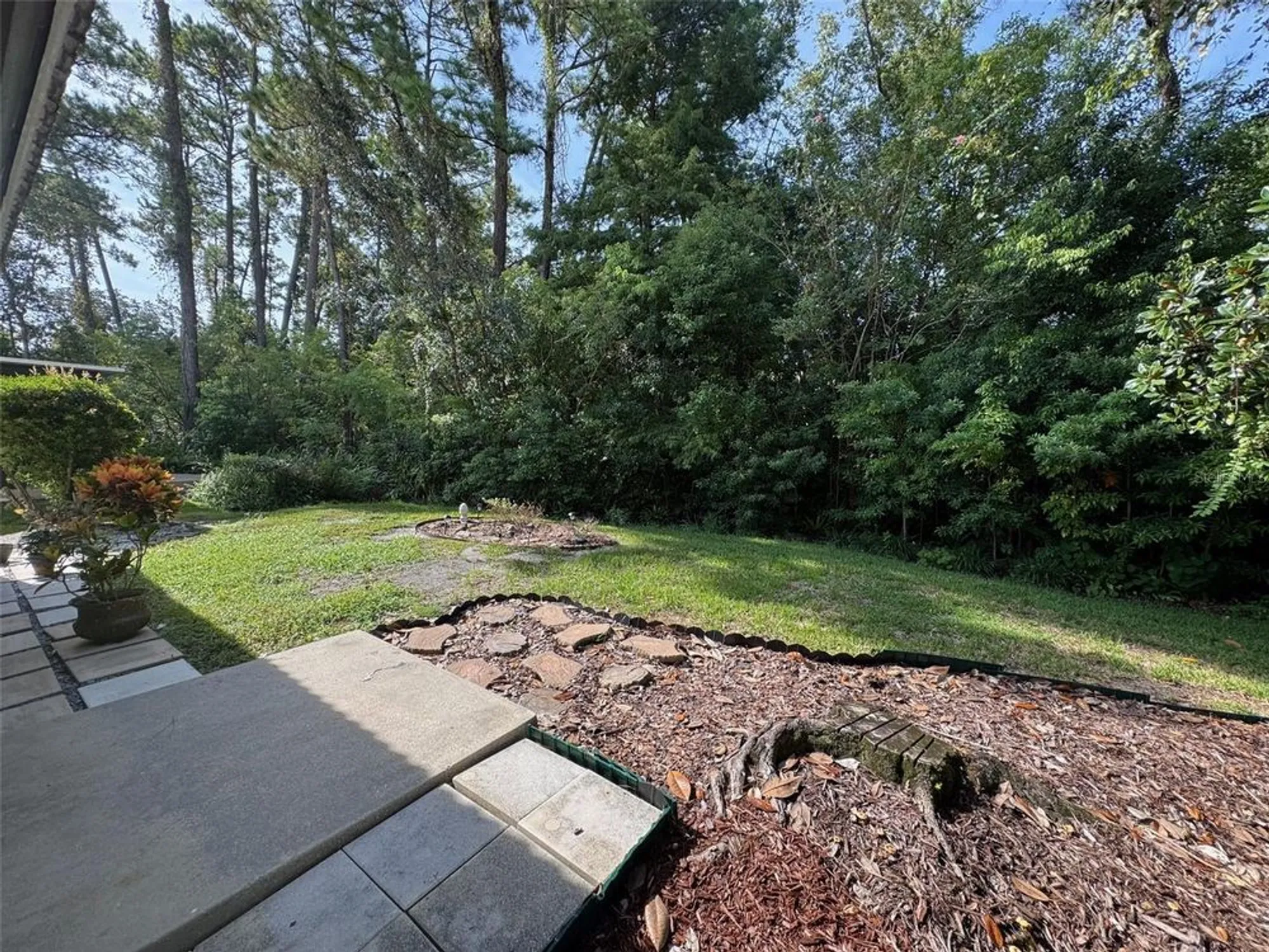 Property Slideshow image 35 of 36 | 9049 saint andrews way, Mount Dora, FL, 32757