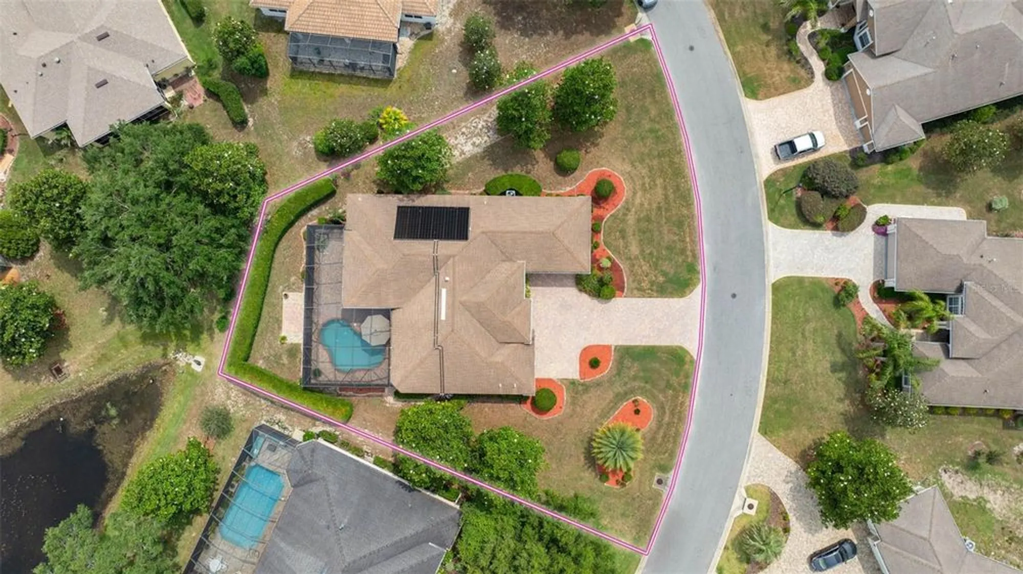 Property Slideshow image 4 of 61 | 8308 mobile cir, Weeki Wachee, FL, 34613