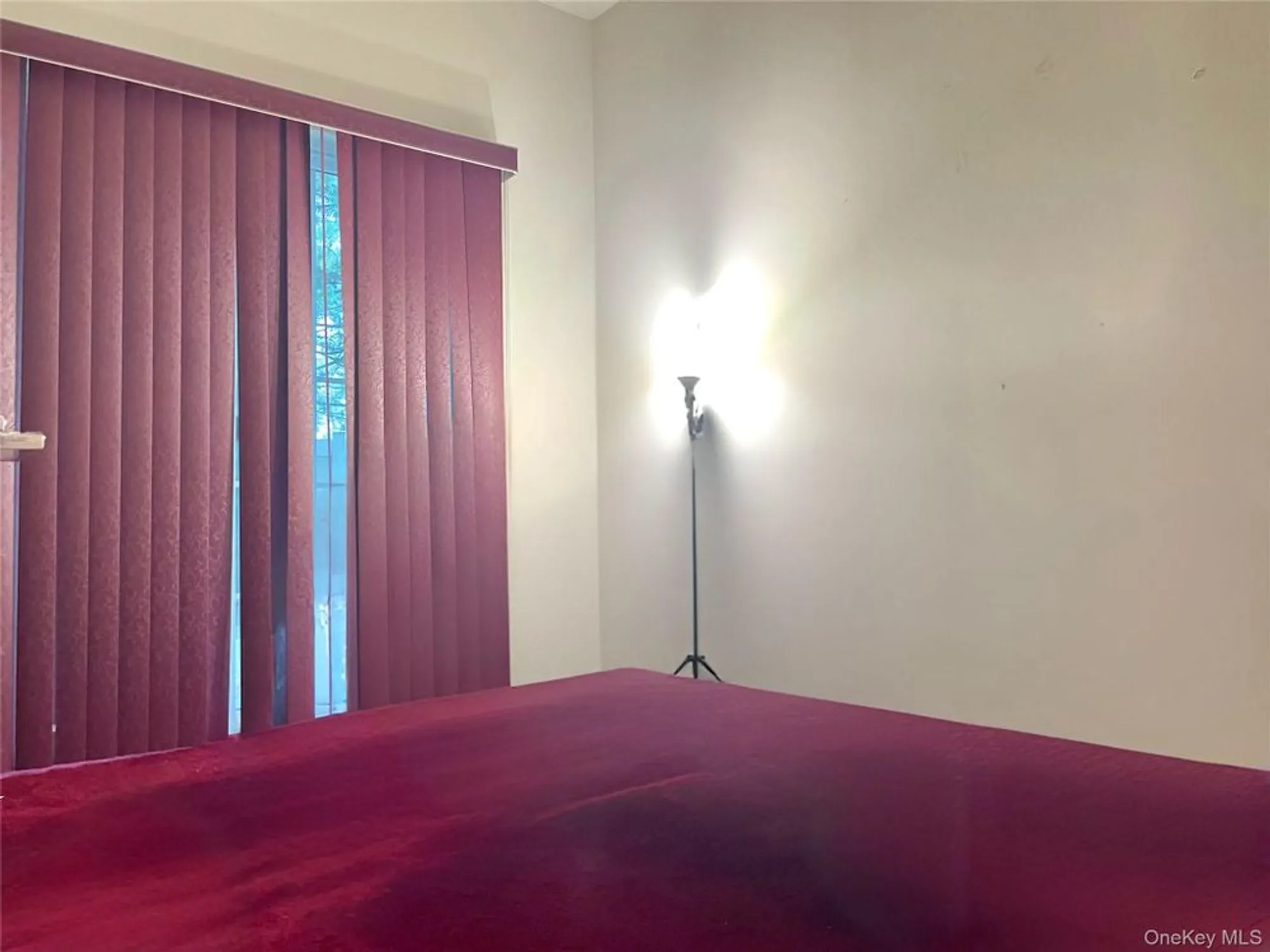 Property Slideshow image 14 of 20 | 272 spring dr, East Meadow, NY, 11554