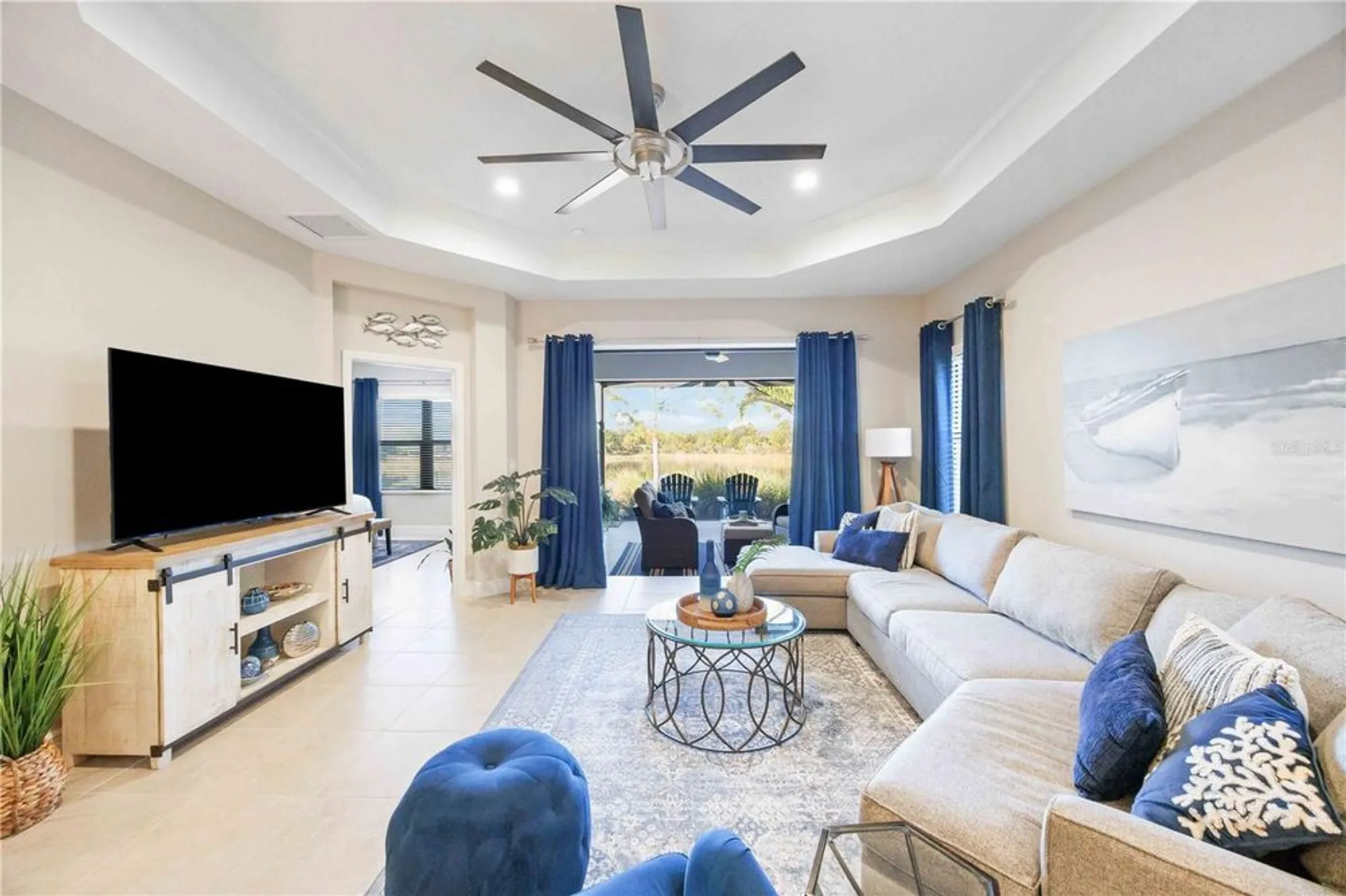 Property Slideshow image 15 of 70 | 21625 avon park ct, Venice, FL, 34293