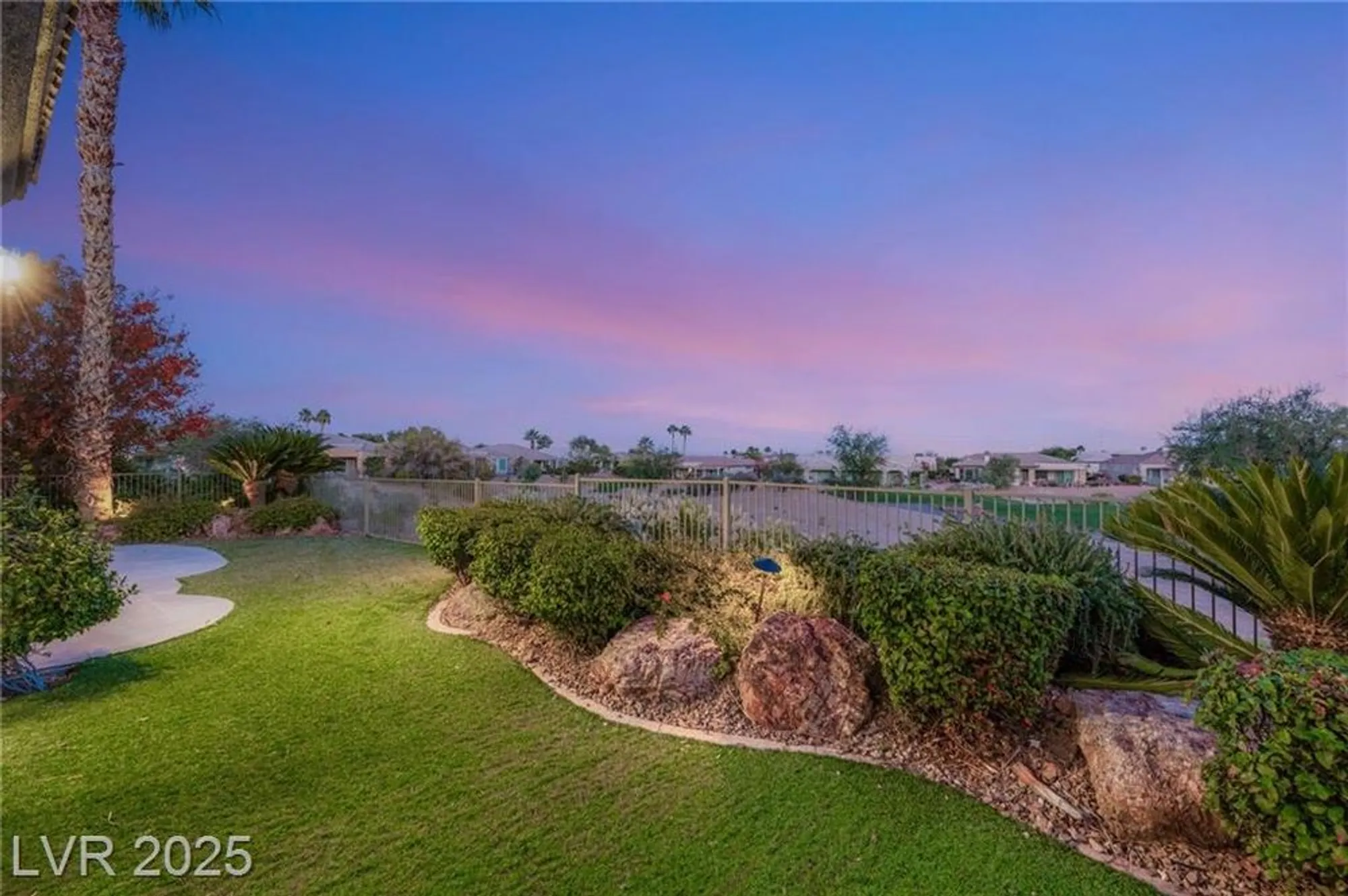 Property Slideshow image 63 of 66 | 4754 riva de romanza st, Las Vegas, NV, 89135