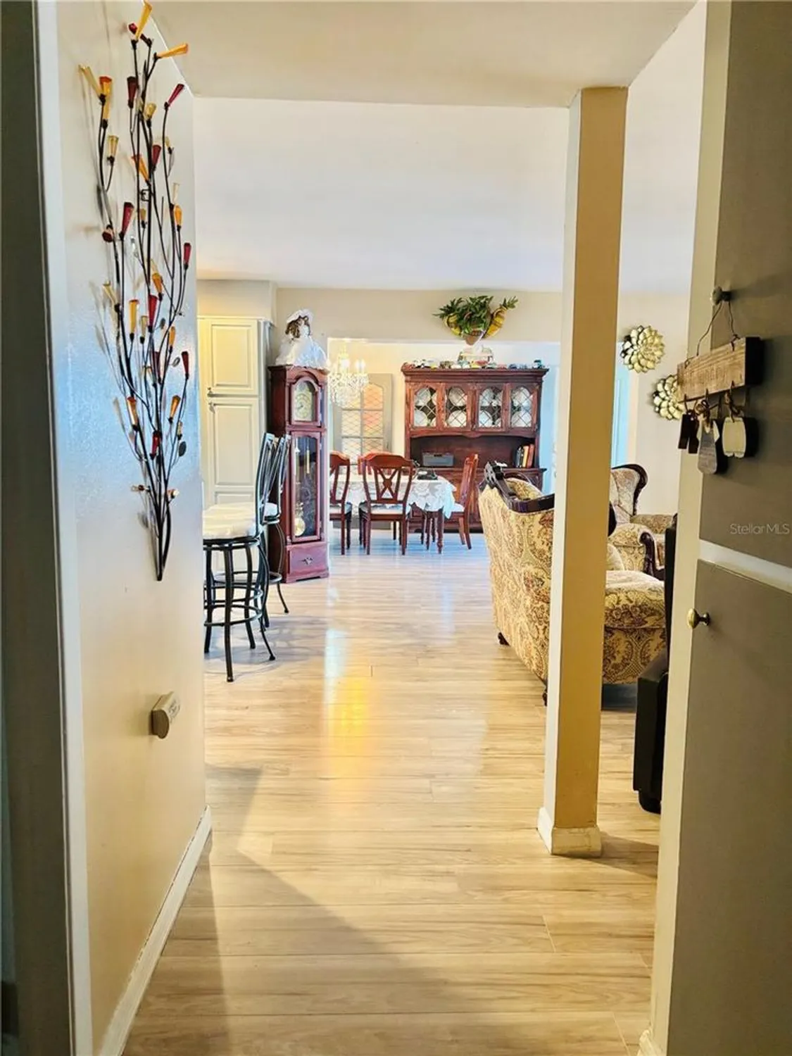 Property Slideshow image 19 of 24 | 1516 arrowhead dr, Sun City Center, FL, 33573